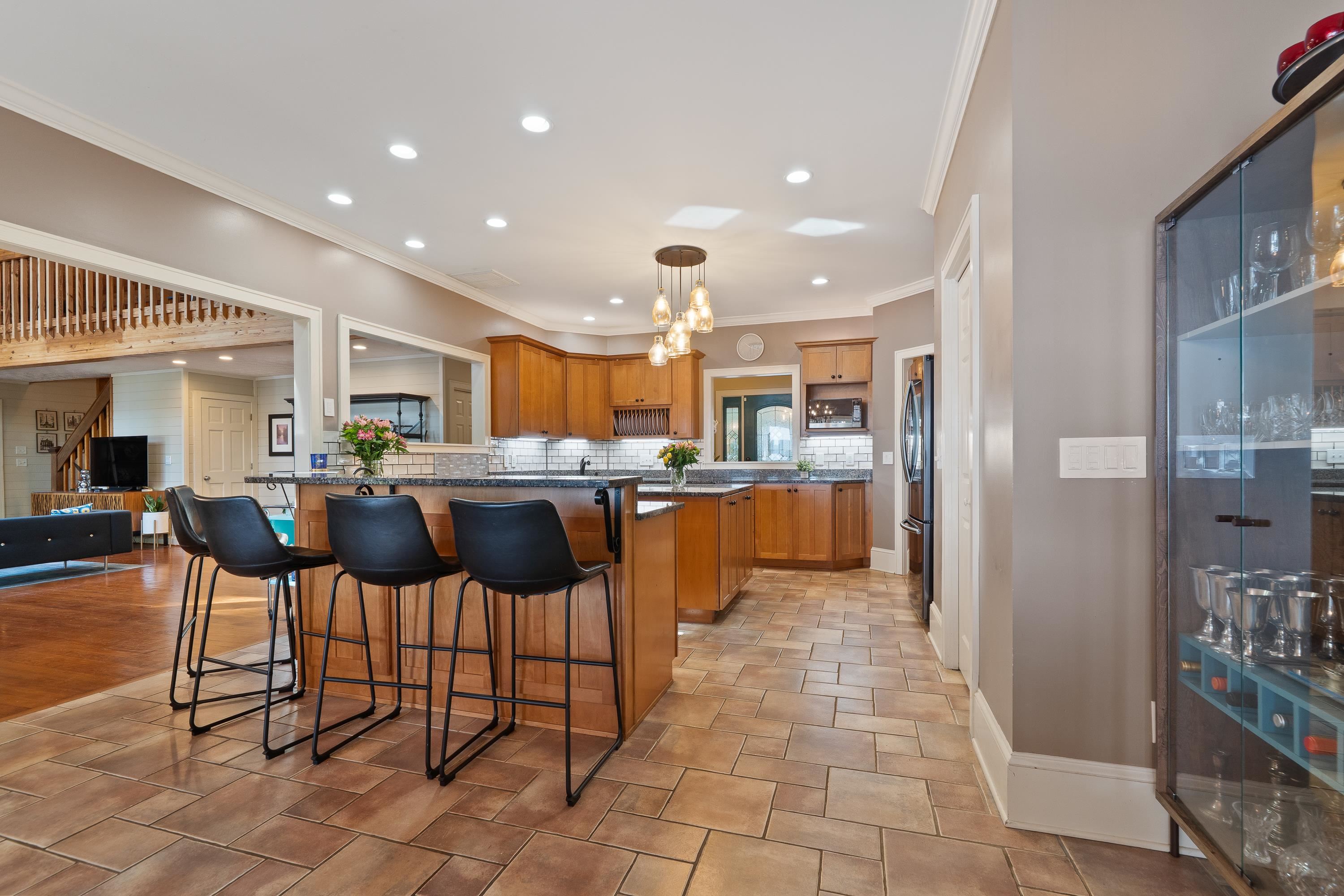 1250 CHEROKEE TRAIL