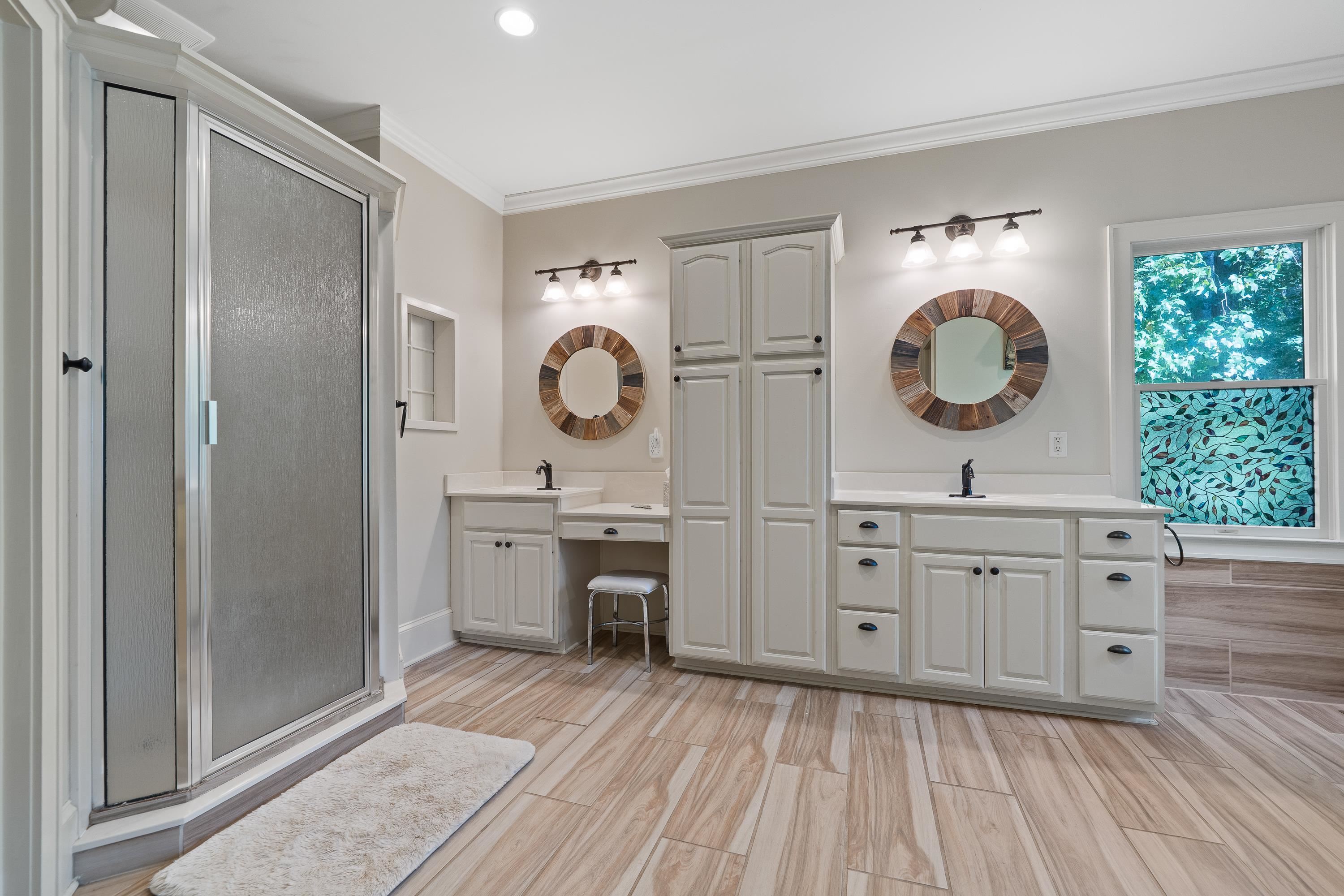 1250 CHEROKEE TRAIL