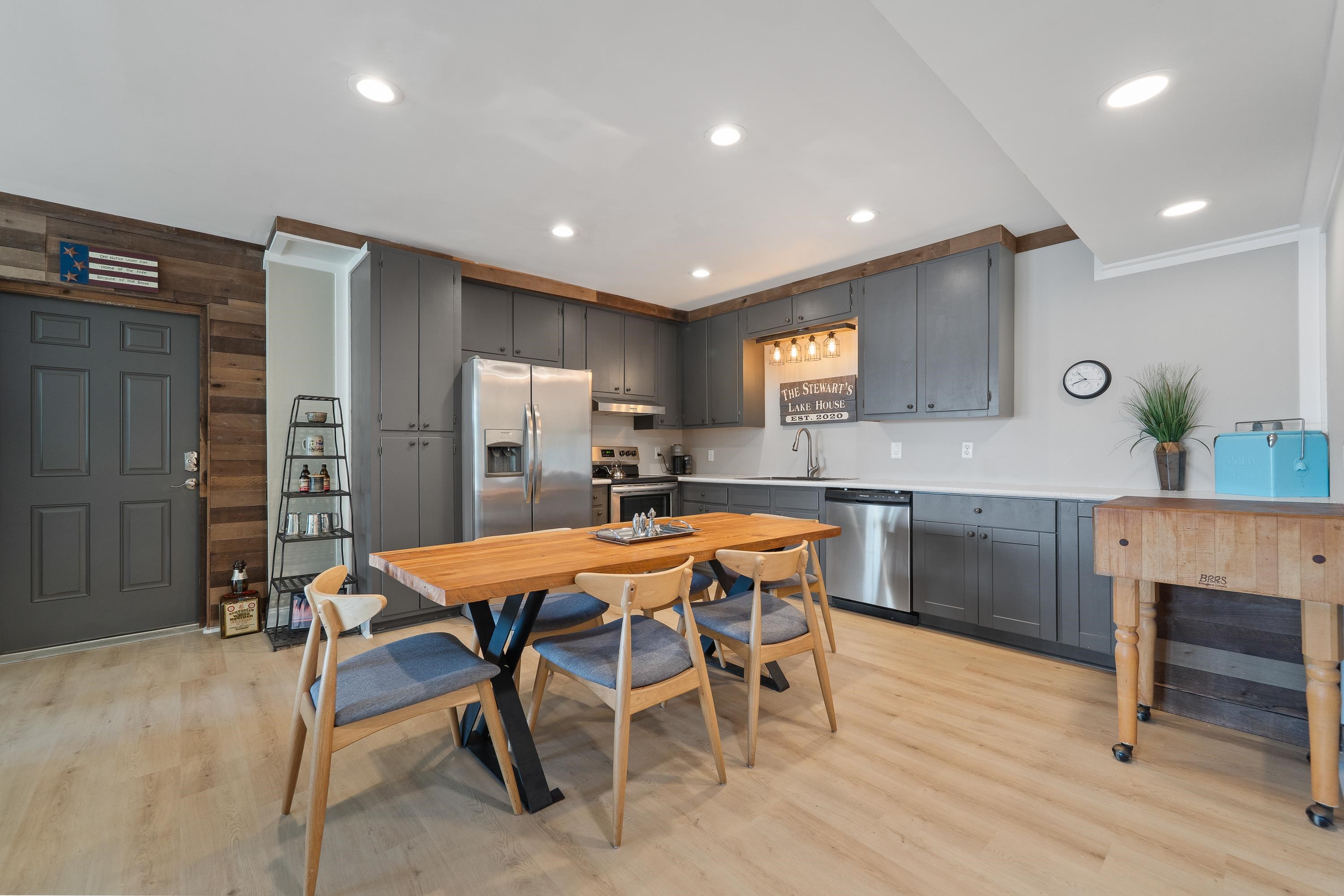1250 CHEROKEE TRAIL