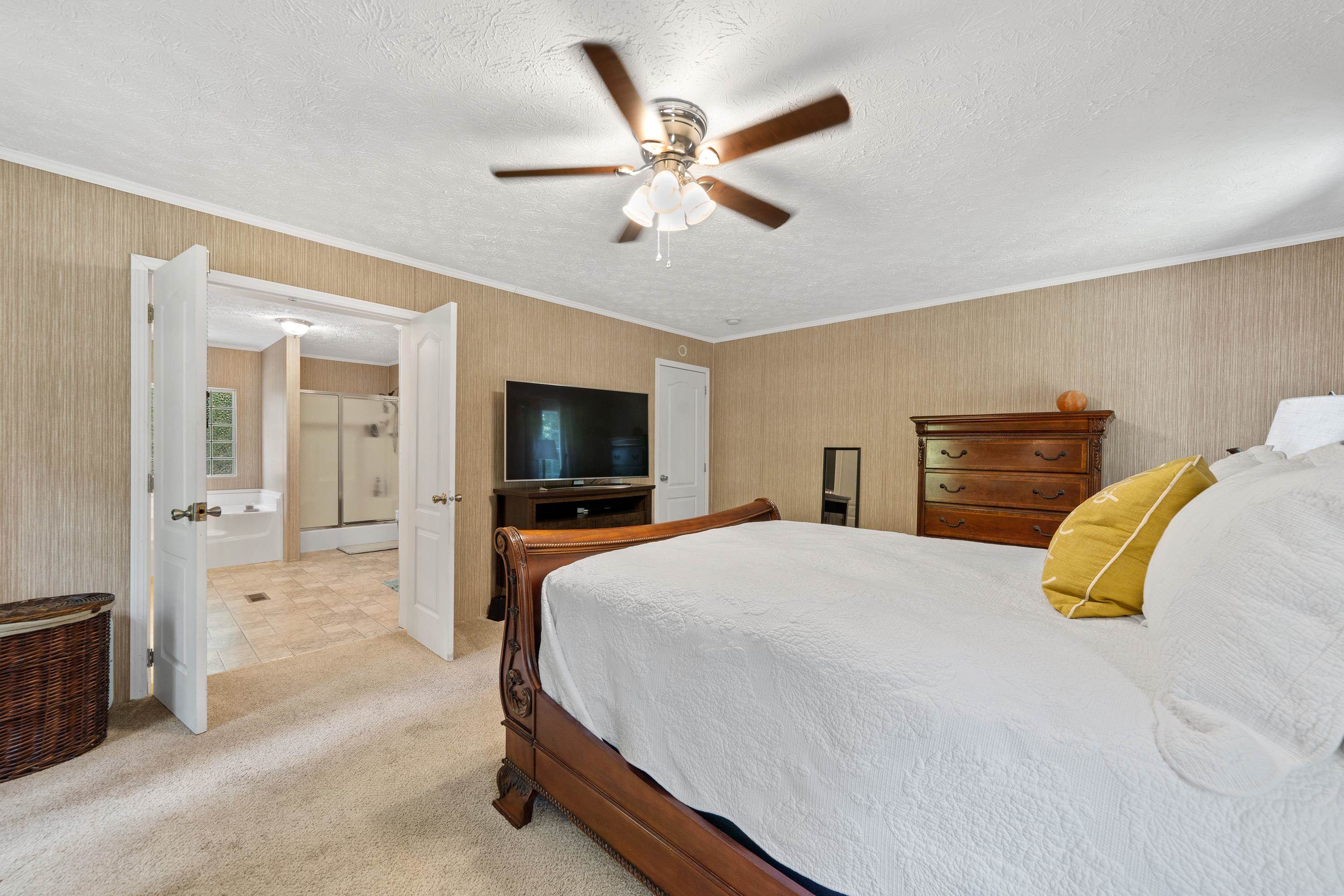 184 N STEELE BRIDGE ROAD