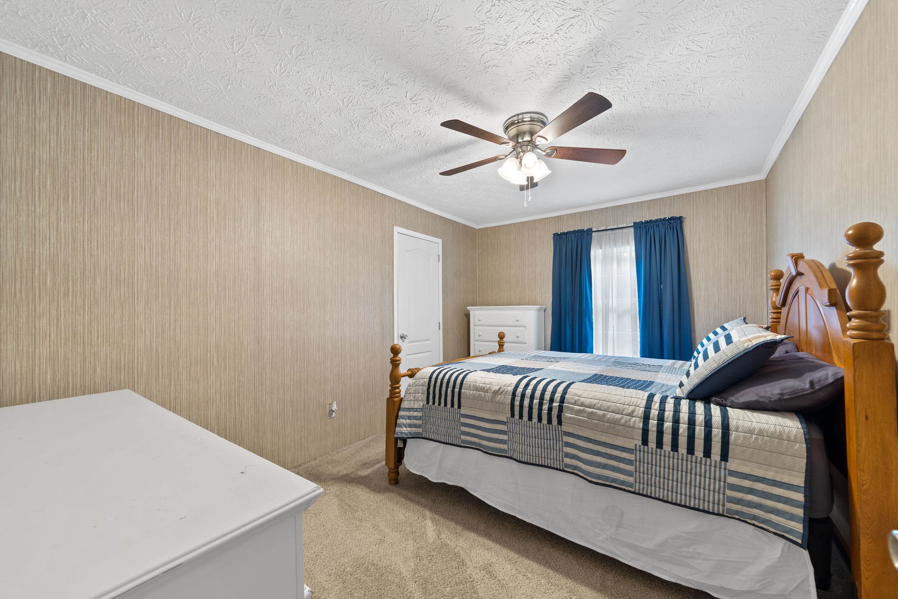 184 N STEELE BRIDGE ROAD