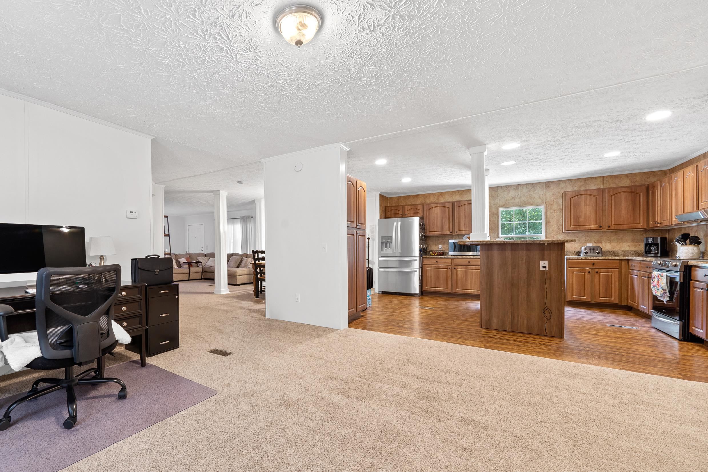 184 N STEELE BRIDGE ROAD