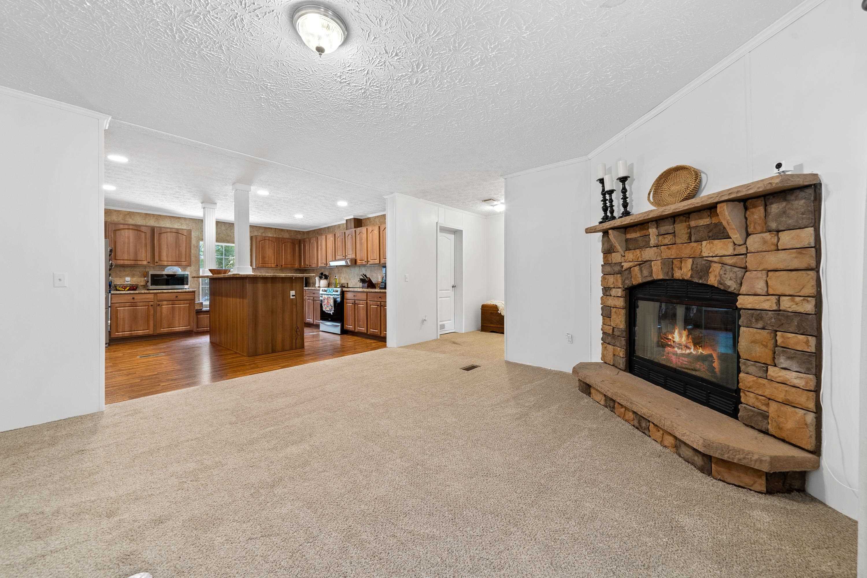 184 N STEELE BRIDGE ROAD