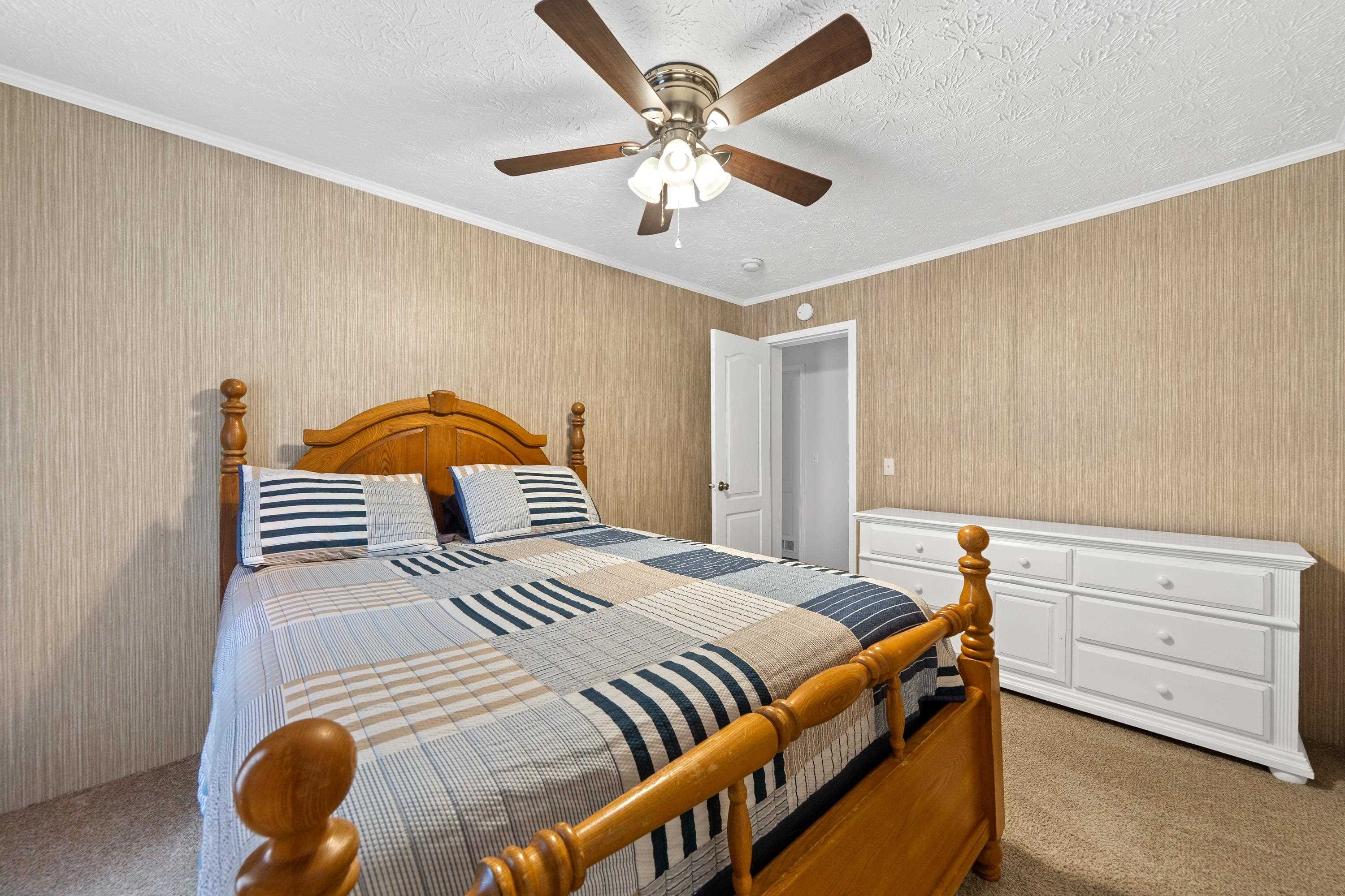 184 N STEELE BRIDGE ROAD