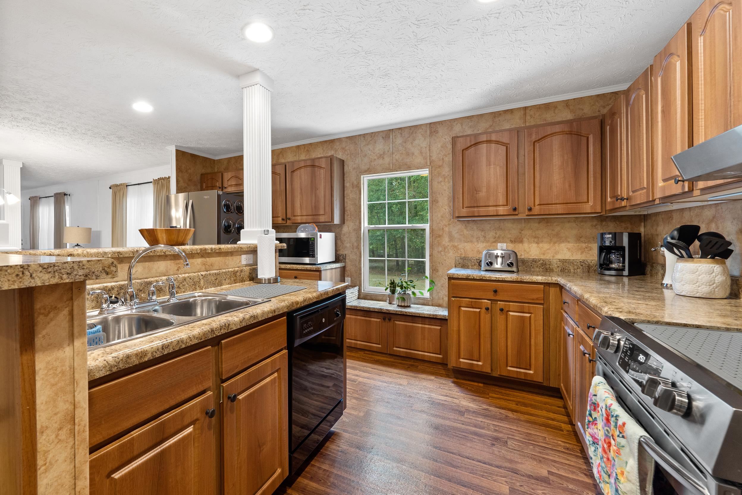 184 N STEELE BRIDGE ROAD