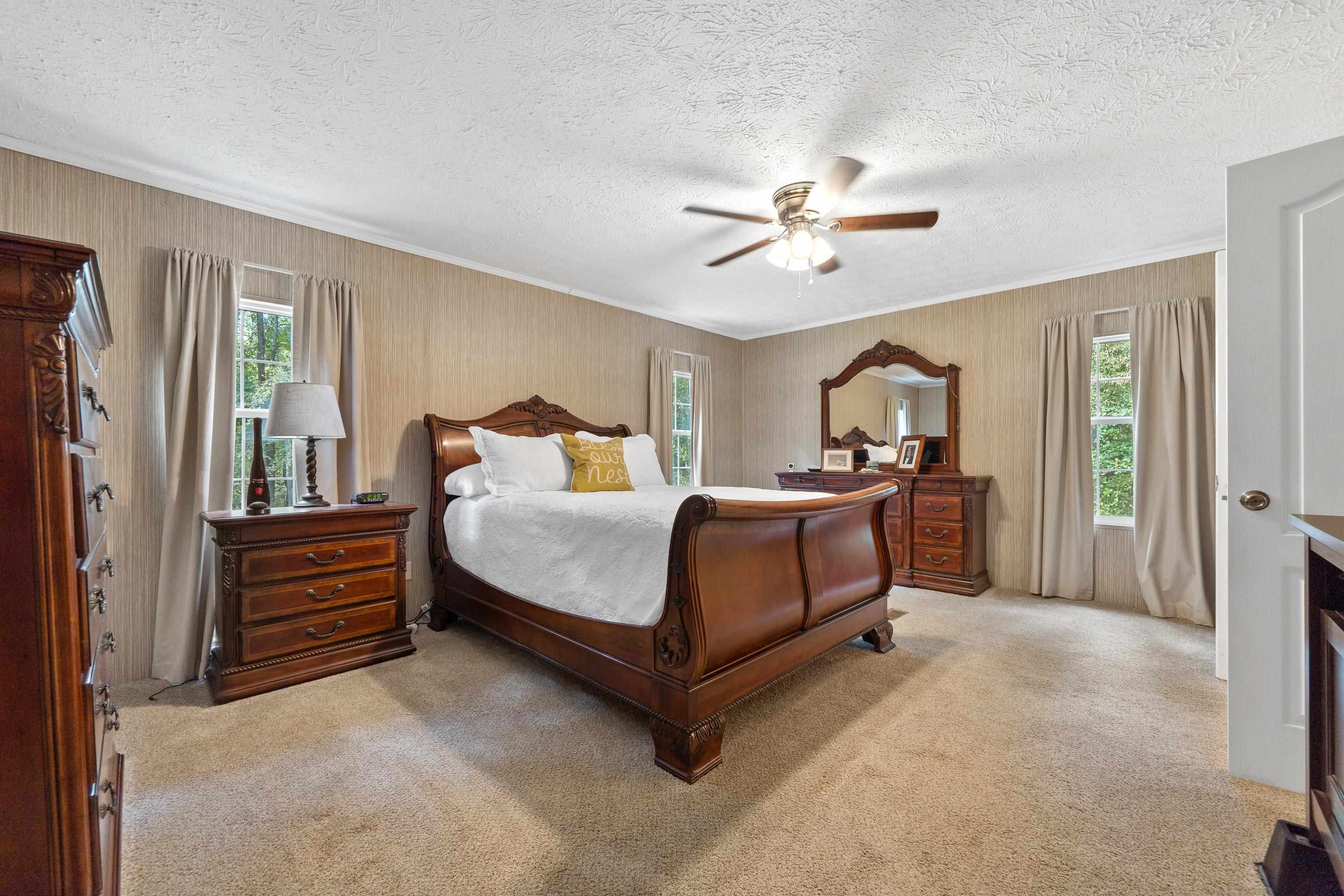 184 N STEELE BRIDGE ROAD