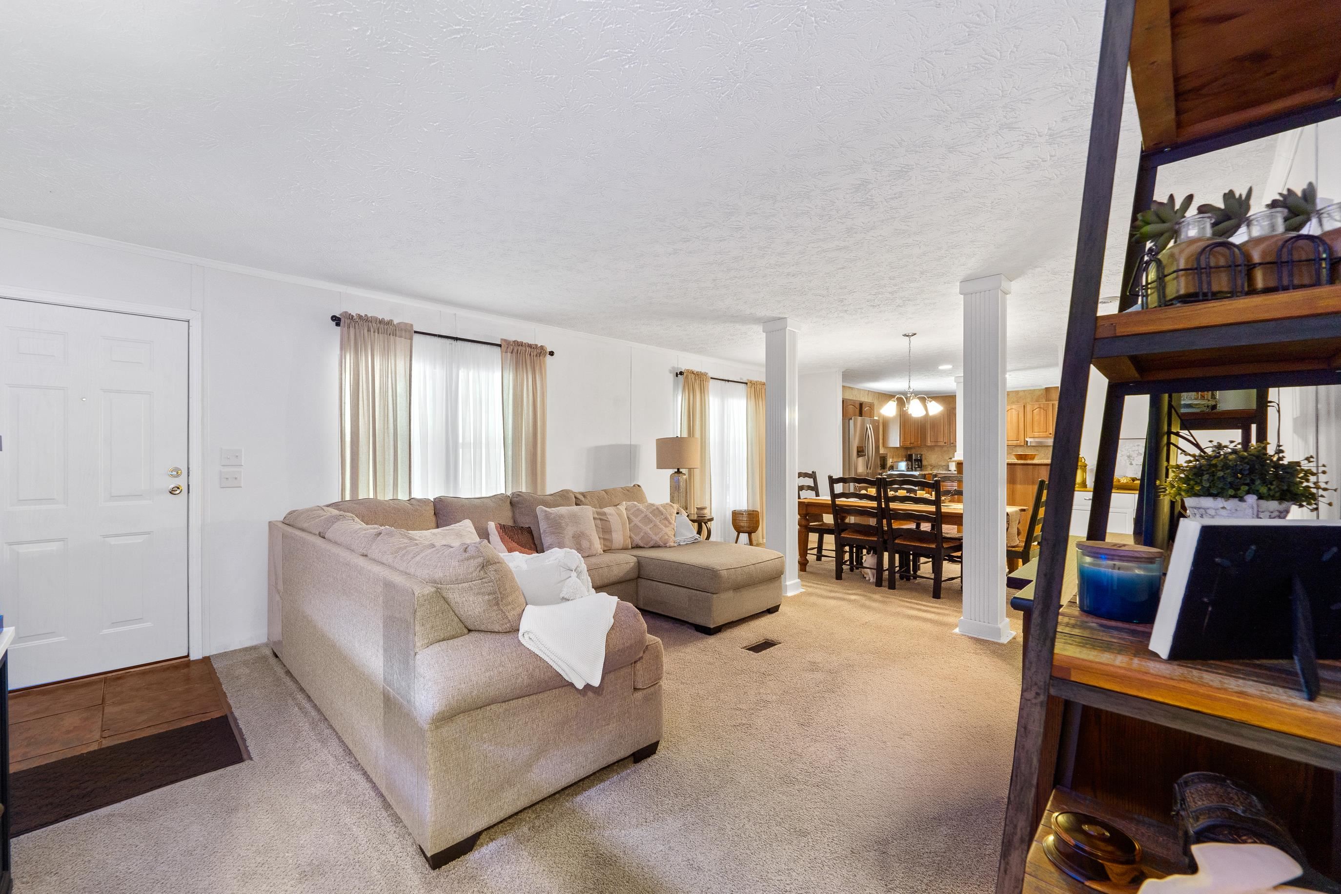 184 N STEELE BRIDGE ROAD