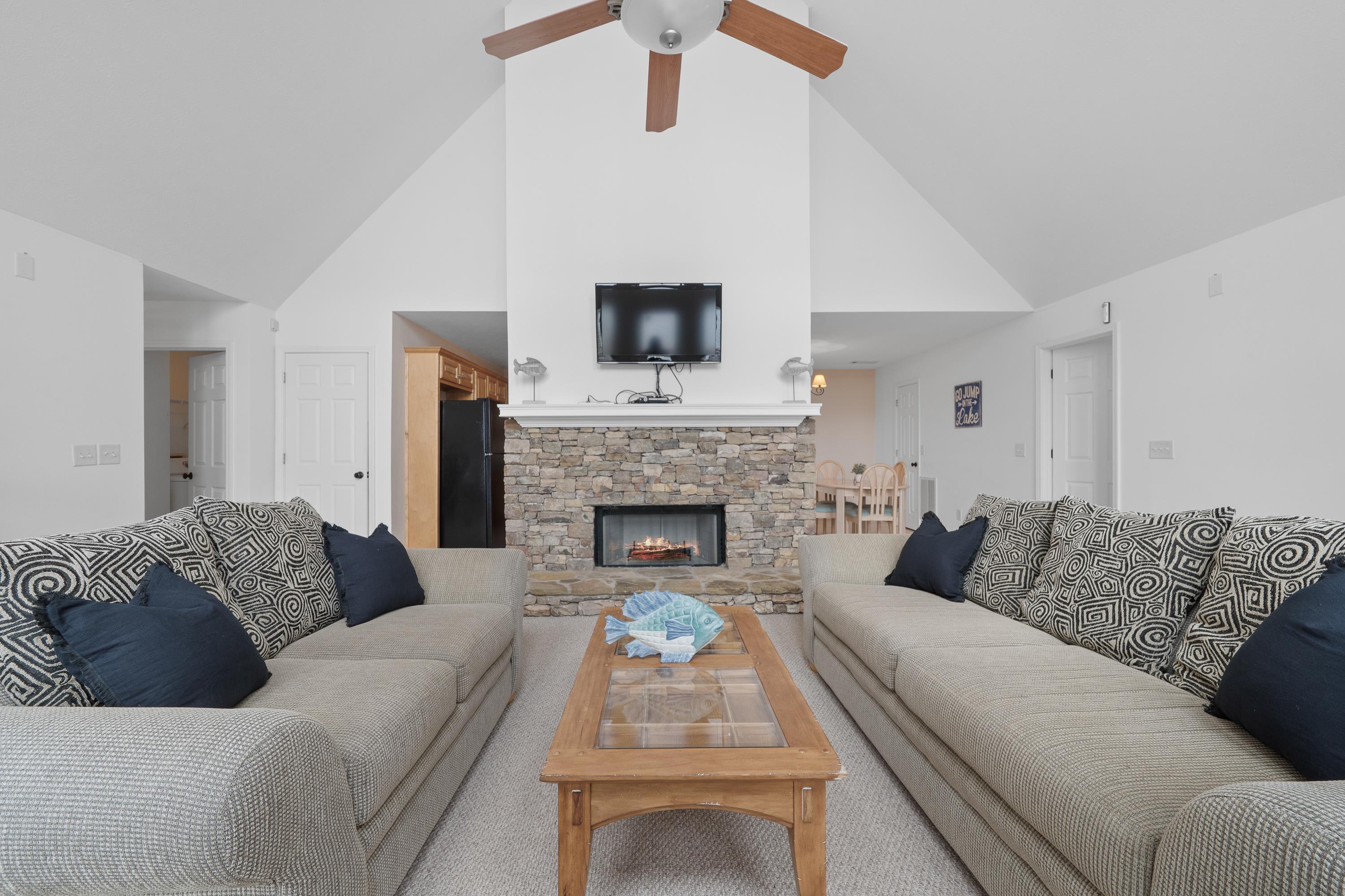 1475 JAMESWAY DRIVE