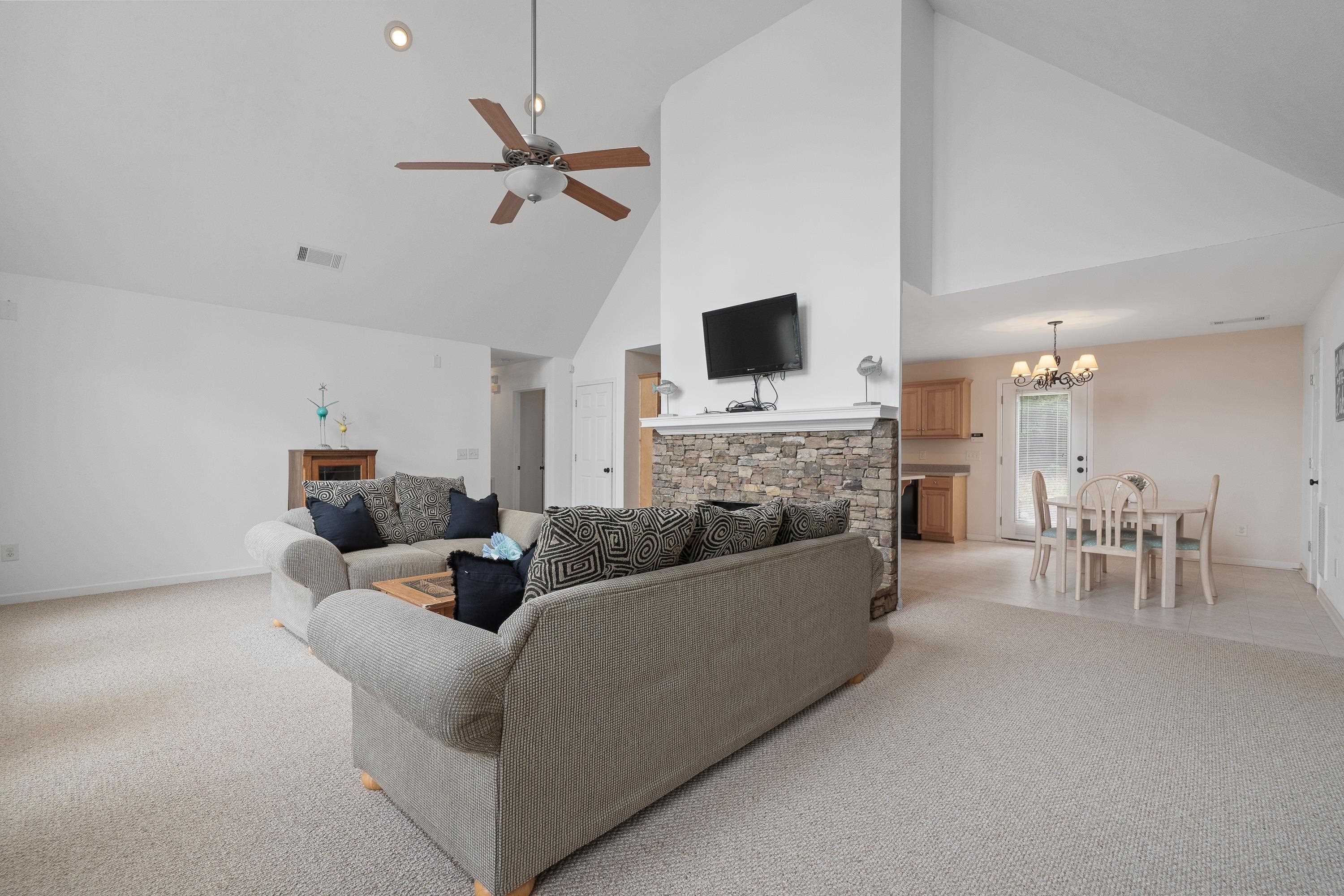 1475 JAMESWAY DRIVE