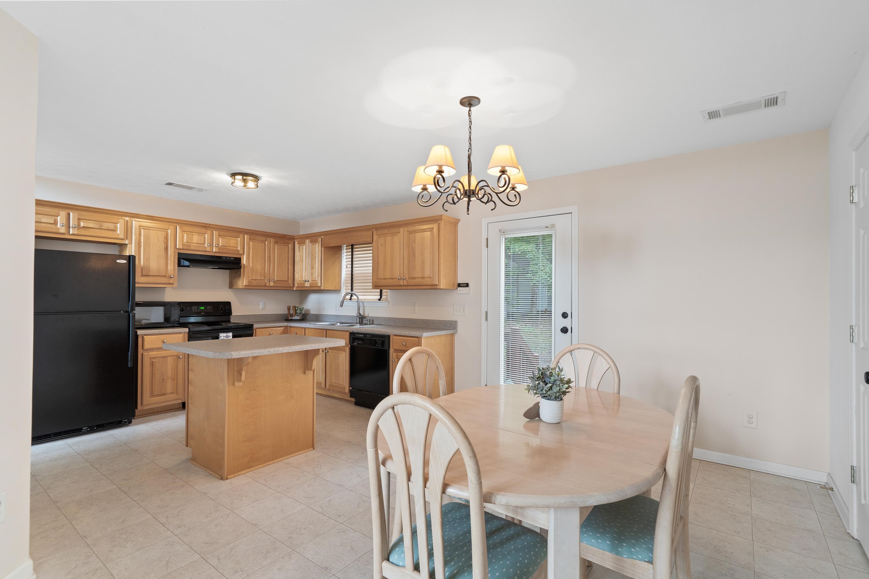 1475 JAMESWAY DRIVE