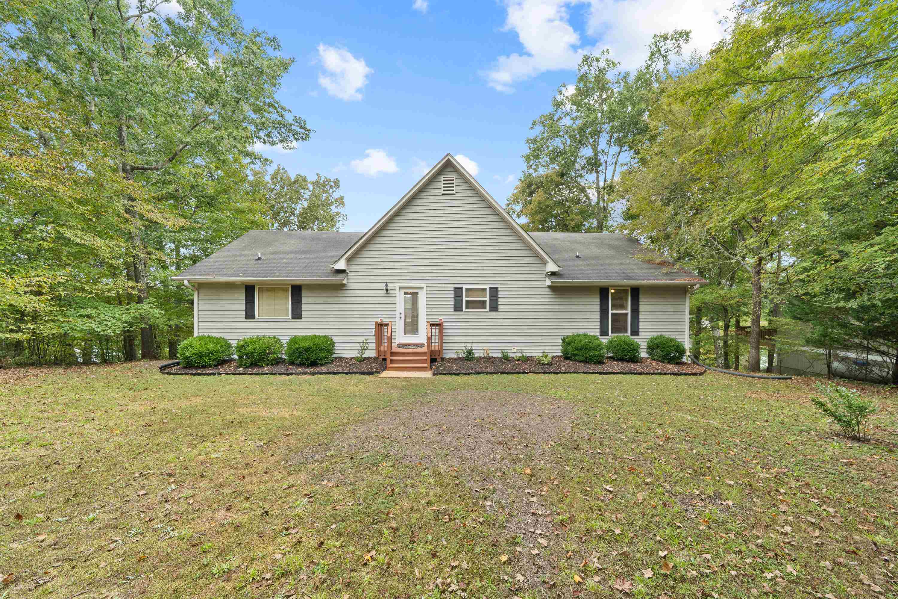 1475 JAMESWAY DRIVE