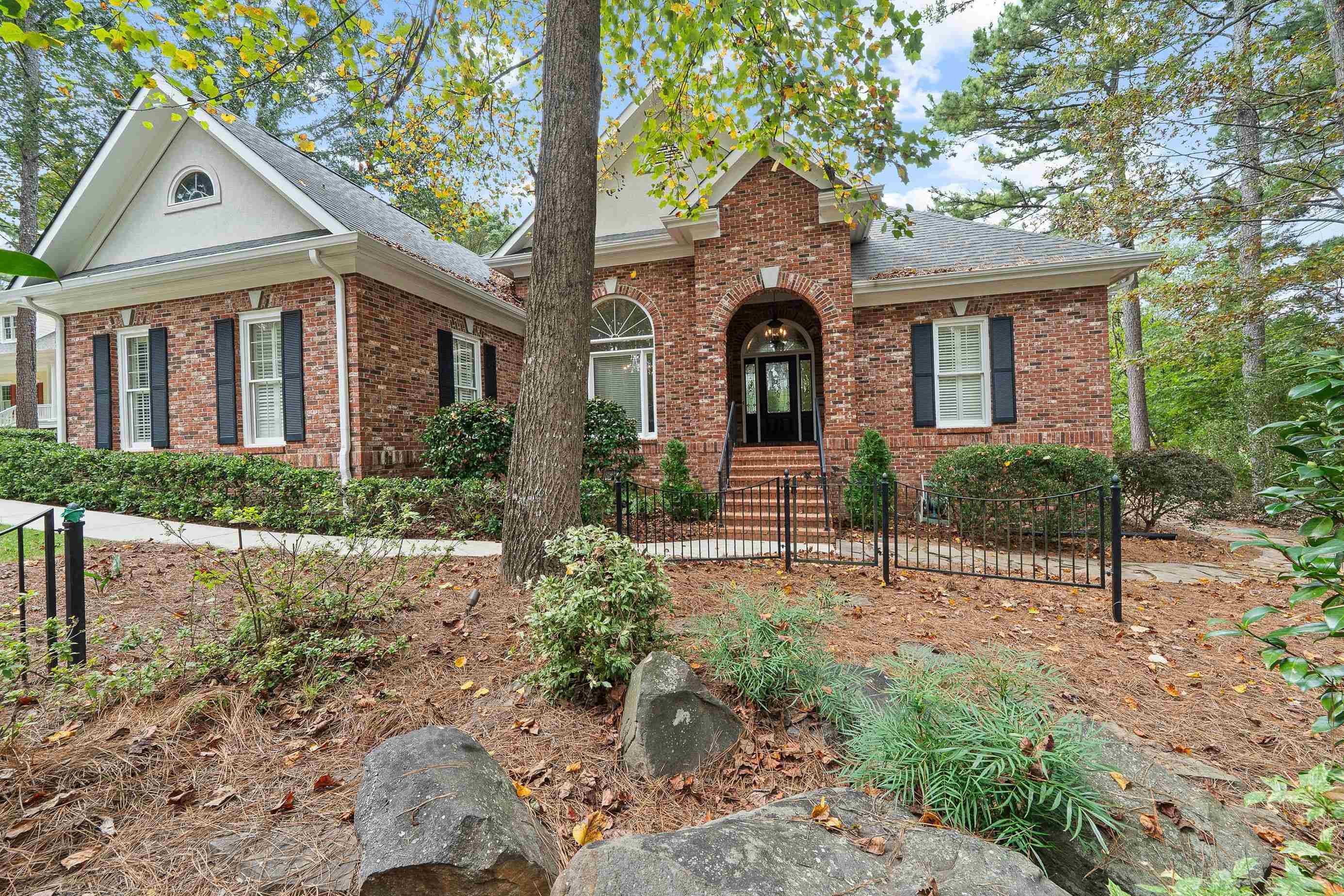 176 HOPETON LANE