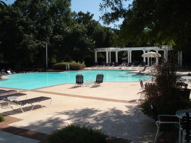 176 HOPETON LANE