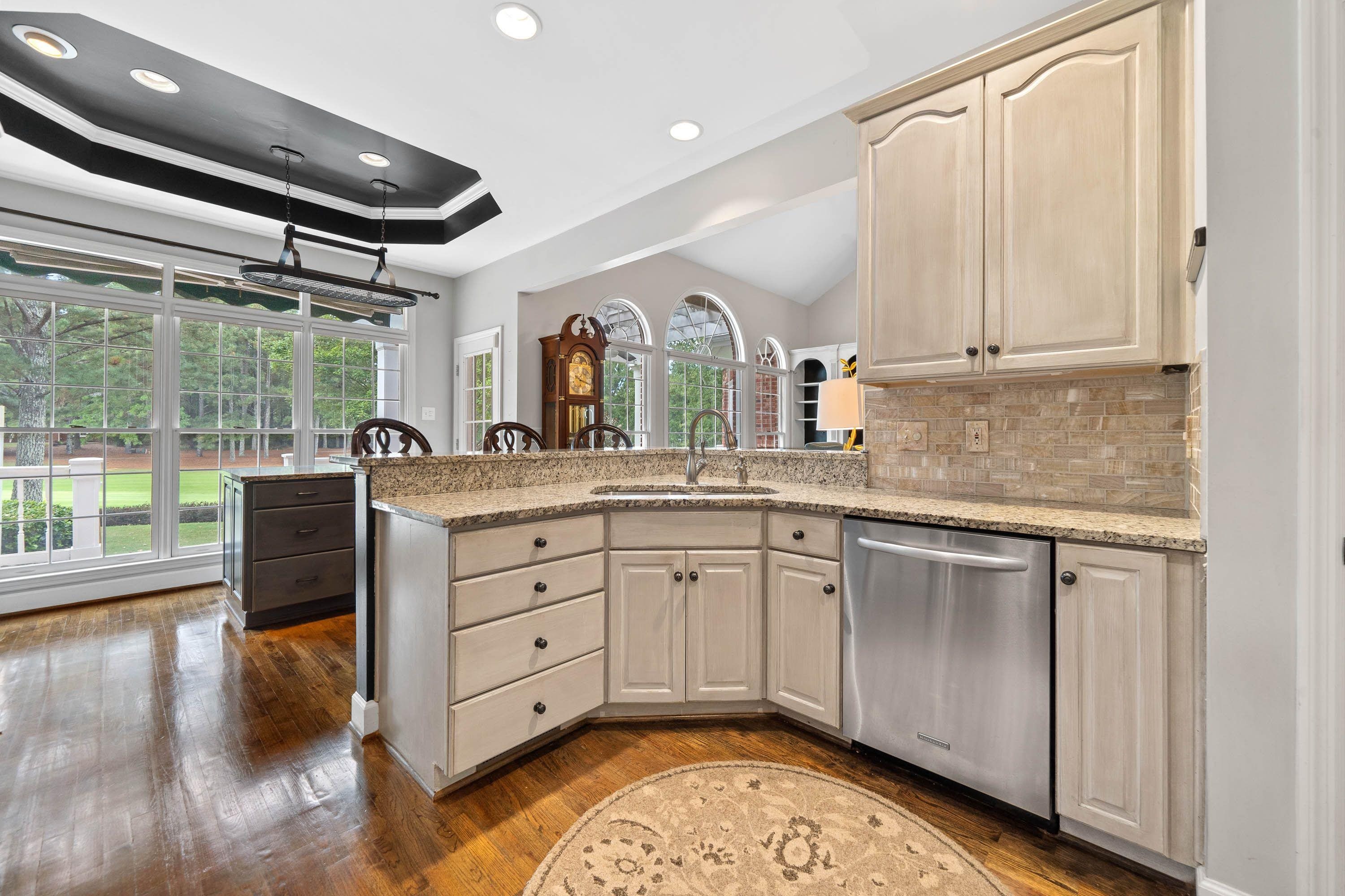176 HOPETON LANE