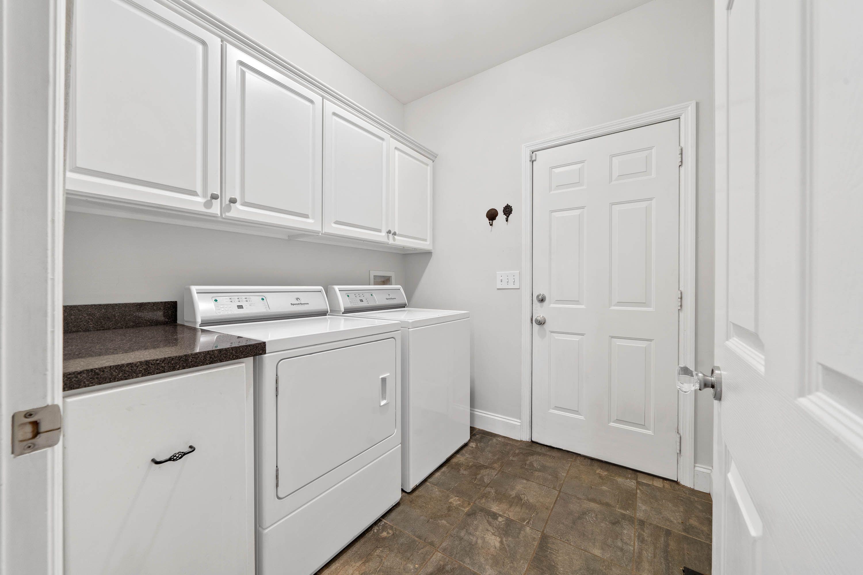 176 HOPETON LANE
