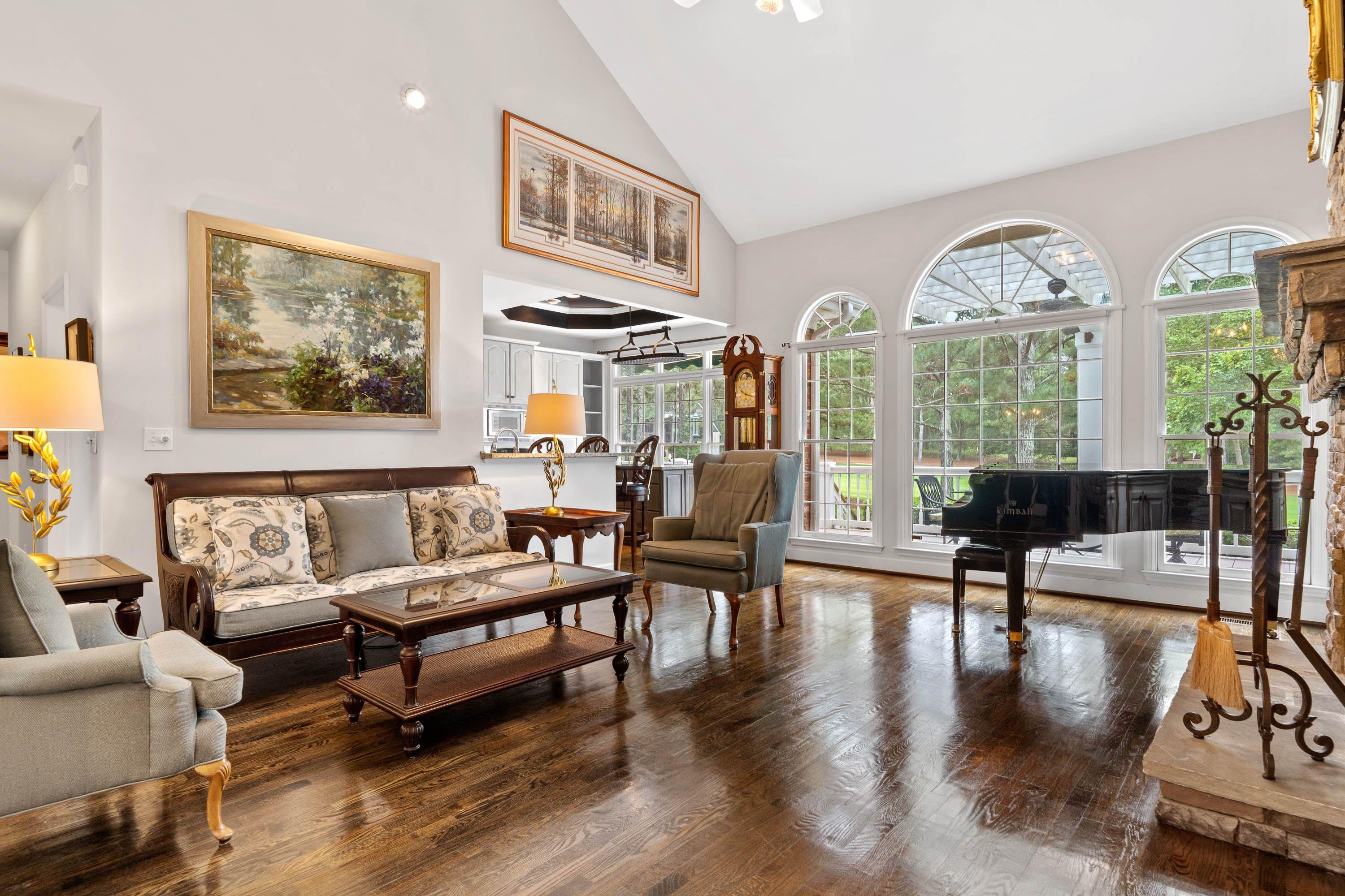 176 HOPETON LANE