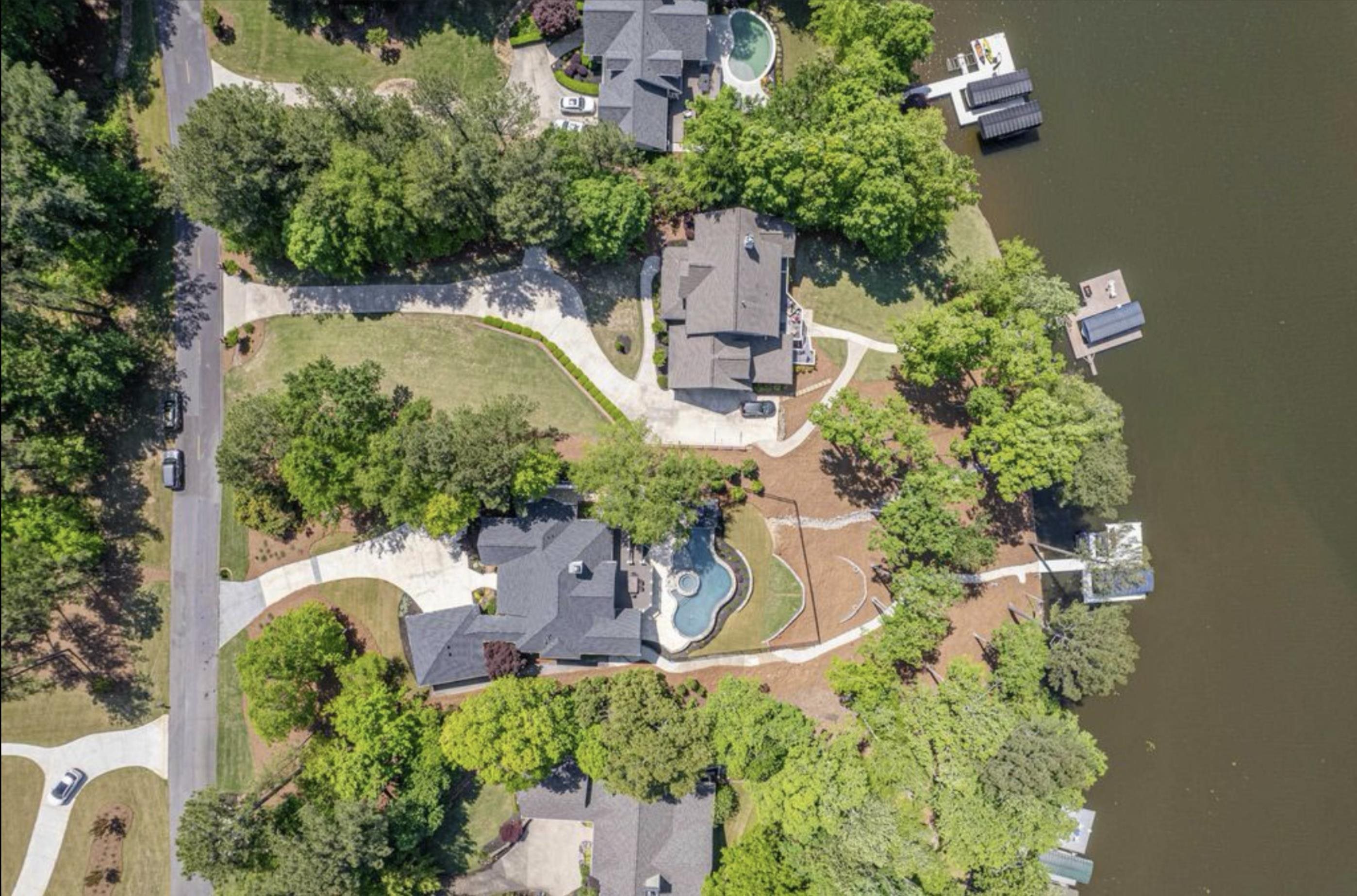 2691 CLUB DRIVE, Greensboro