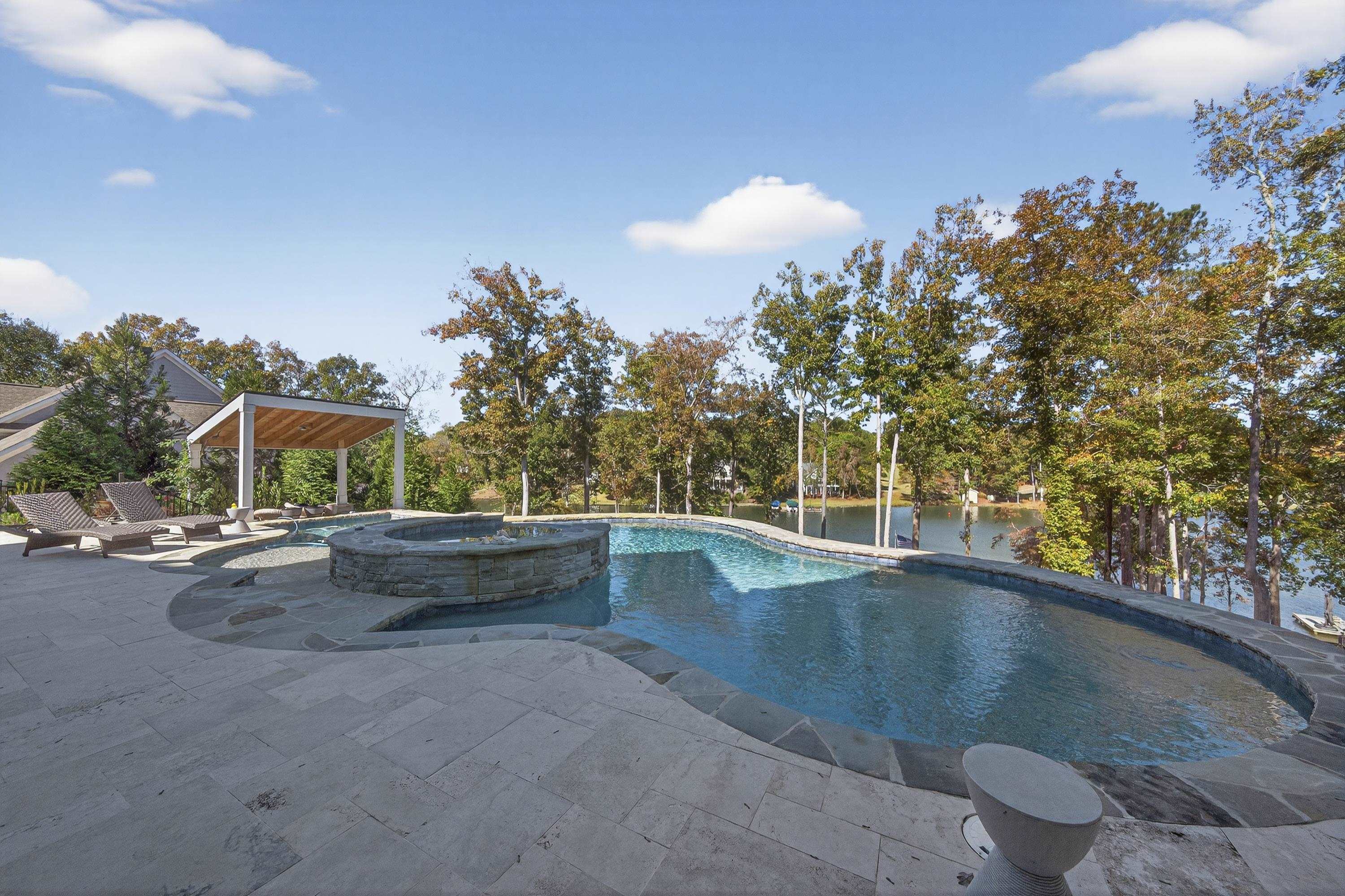 2691 CLUB DRIVE, Greensboro