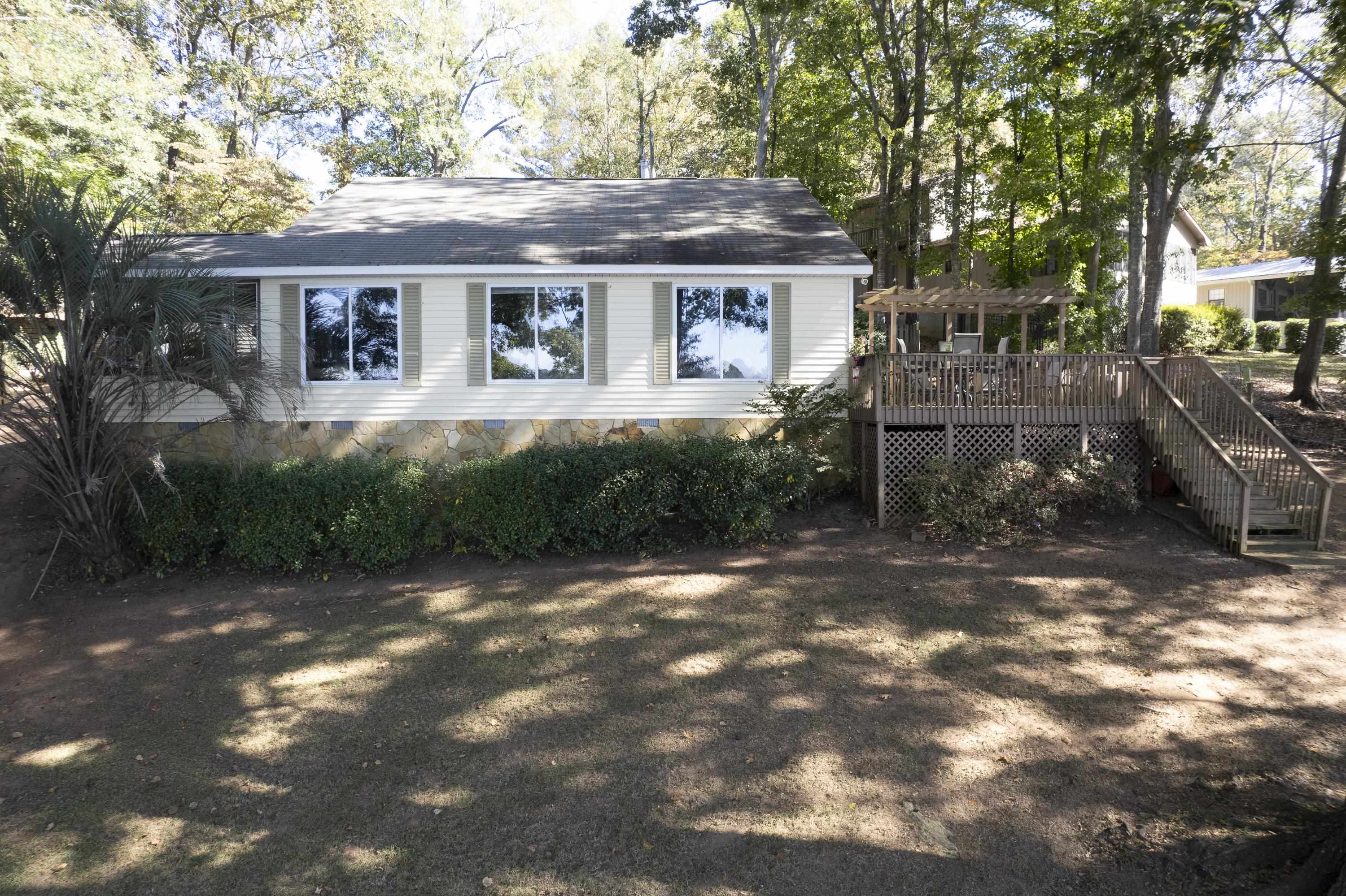 130 W DAYLIGHT DRIVE, Eatonton