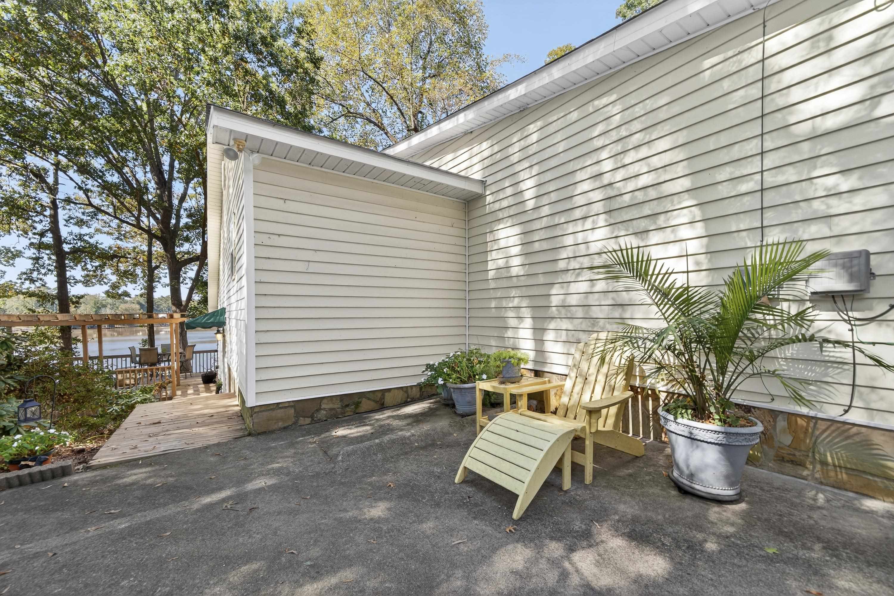 130 W DAYLIGHT DRIVE, Eatonton