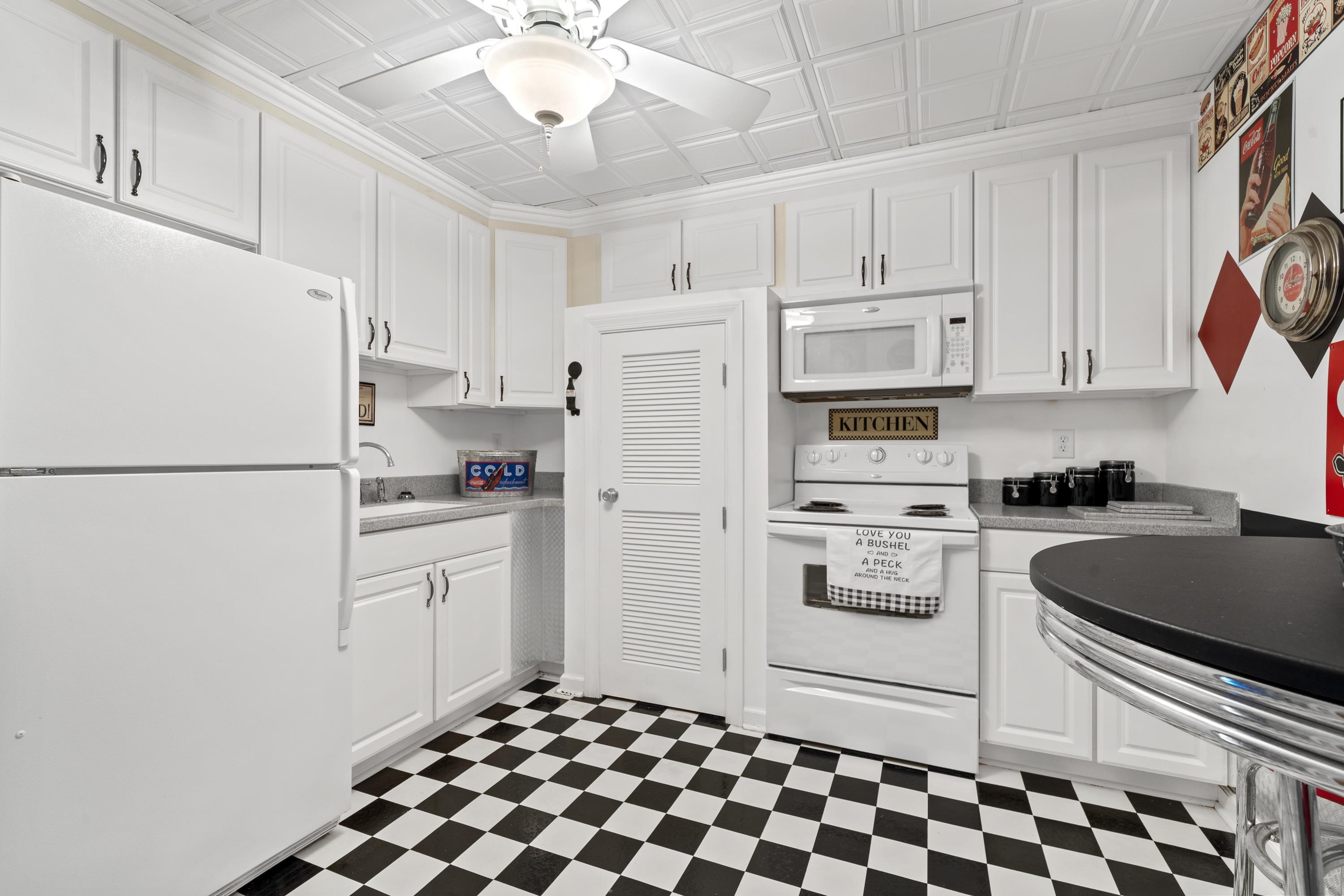 1361 NORTHWOODS DRIVE, Greensboro