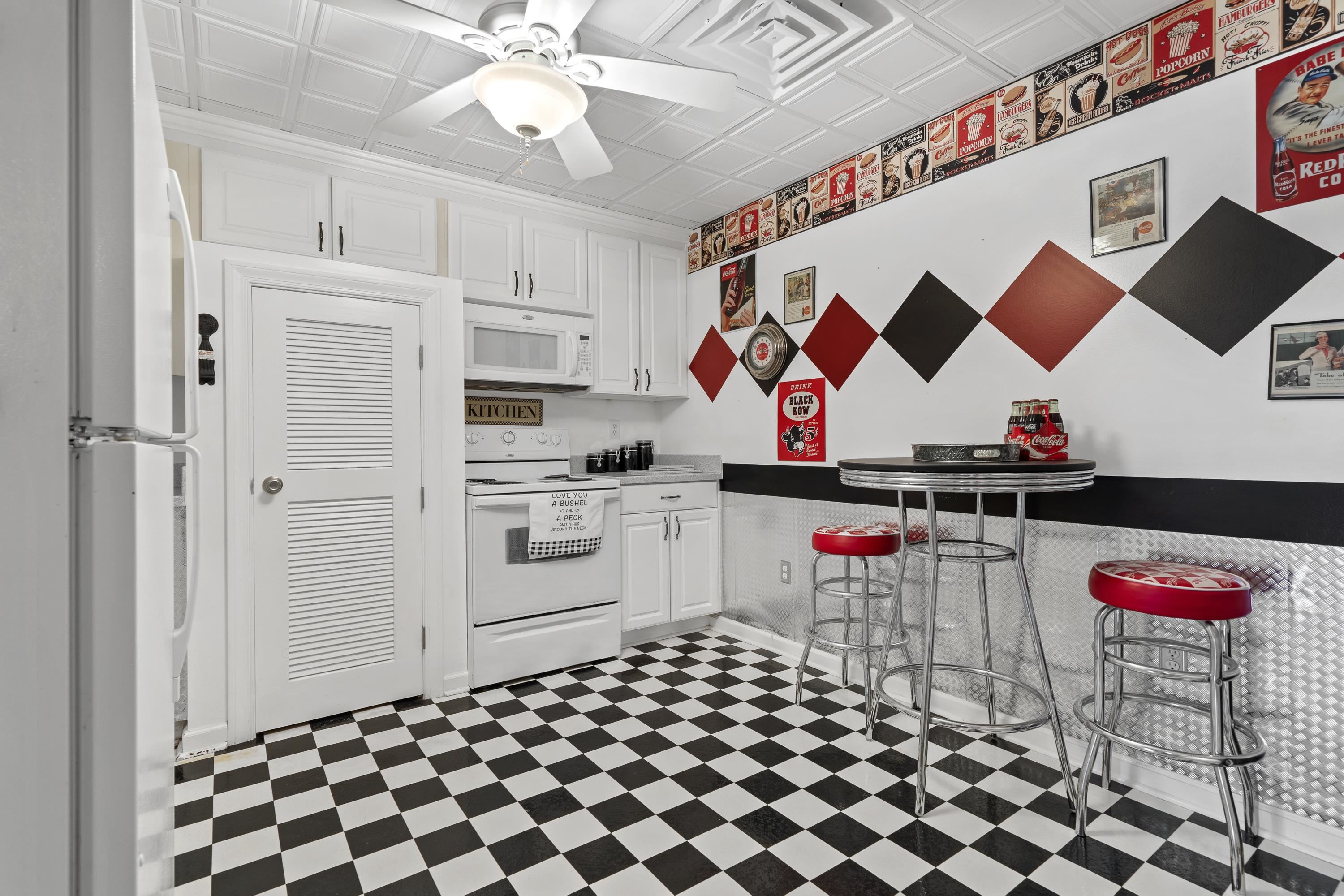 1361 NORTHWOODS DRIVE, Greensboro