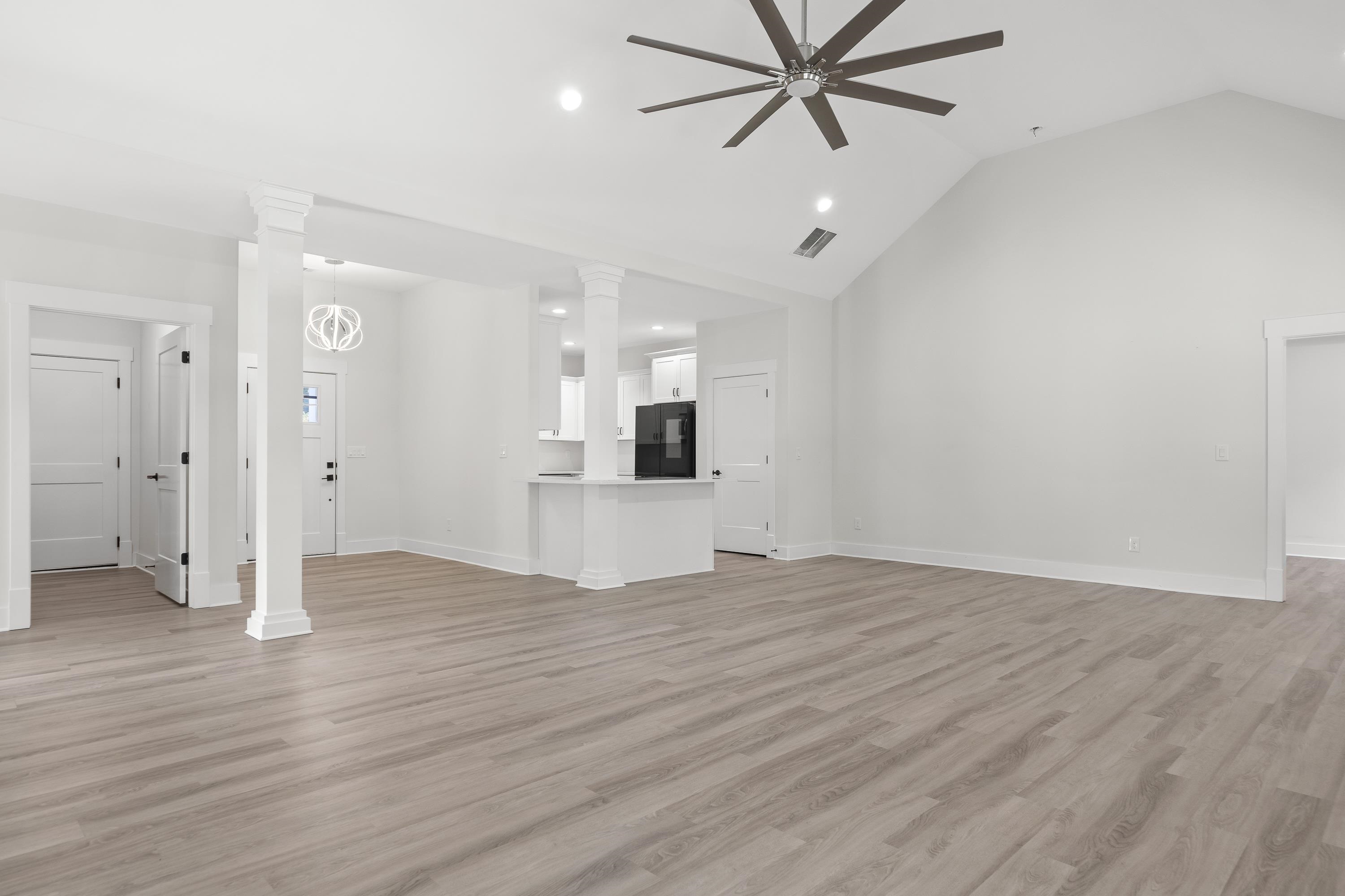 165 HUNTERS CHASE COURT