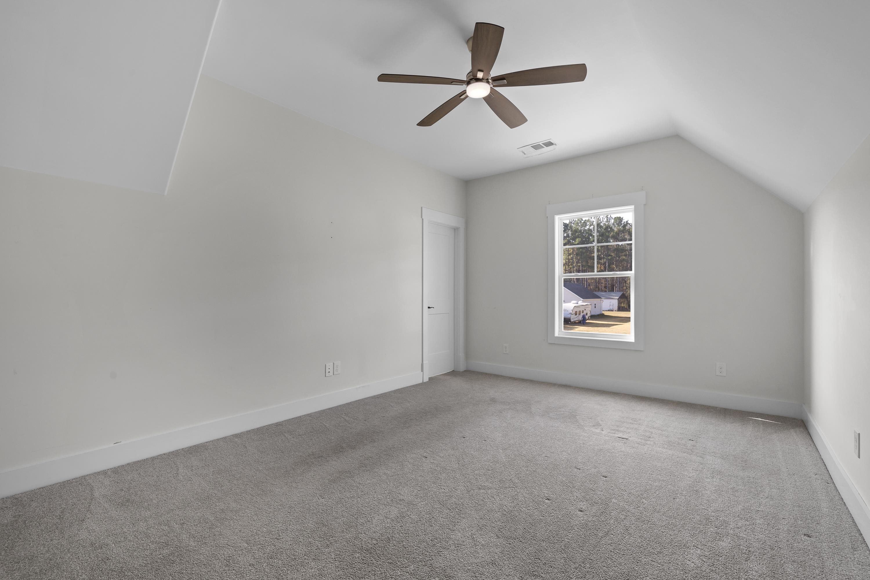 165 HUNTERS CHASE COURT