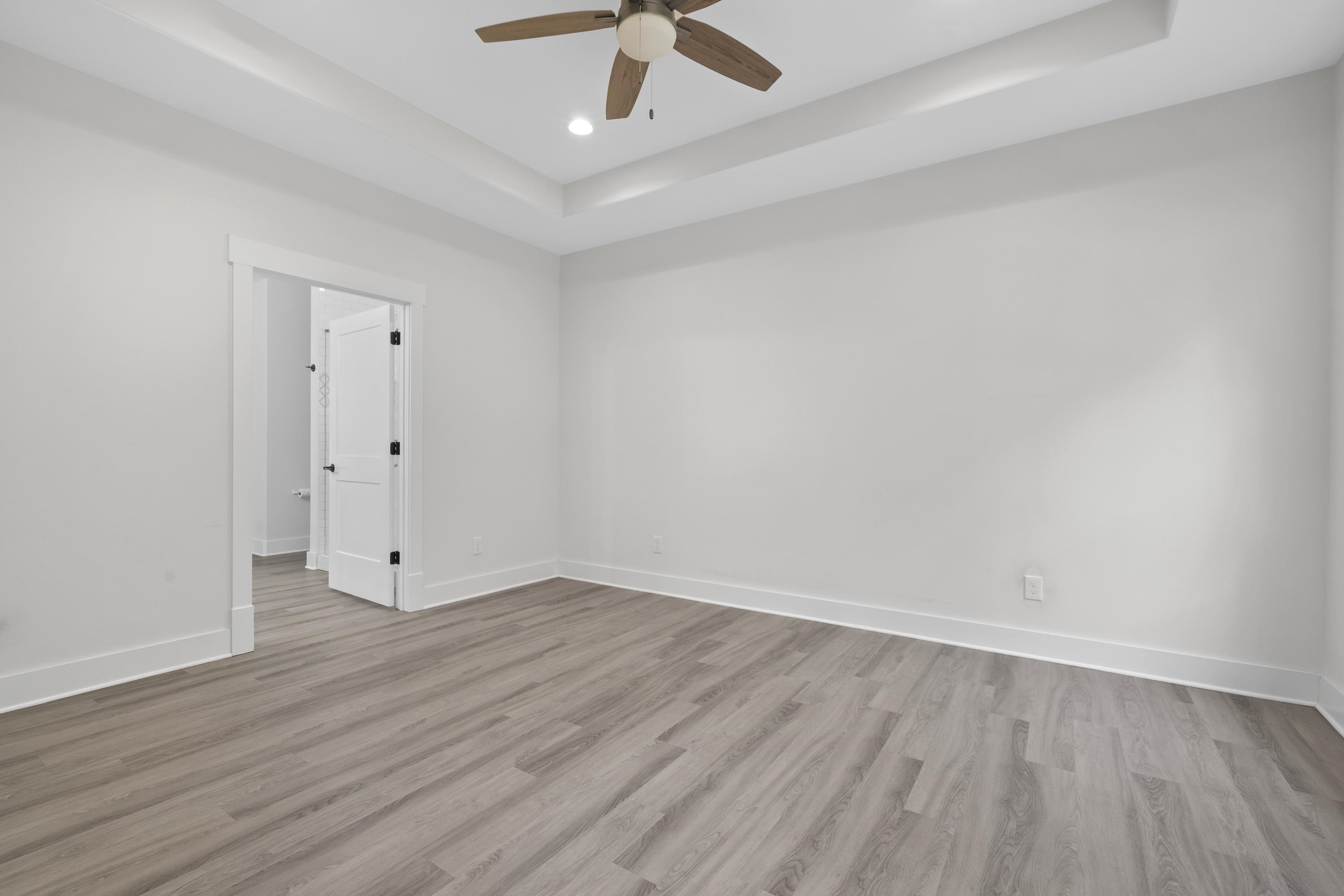 165 HUNTERS CHASE COURT