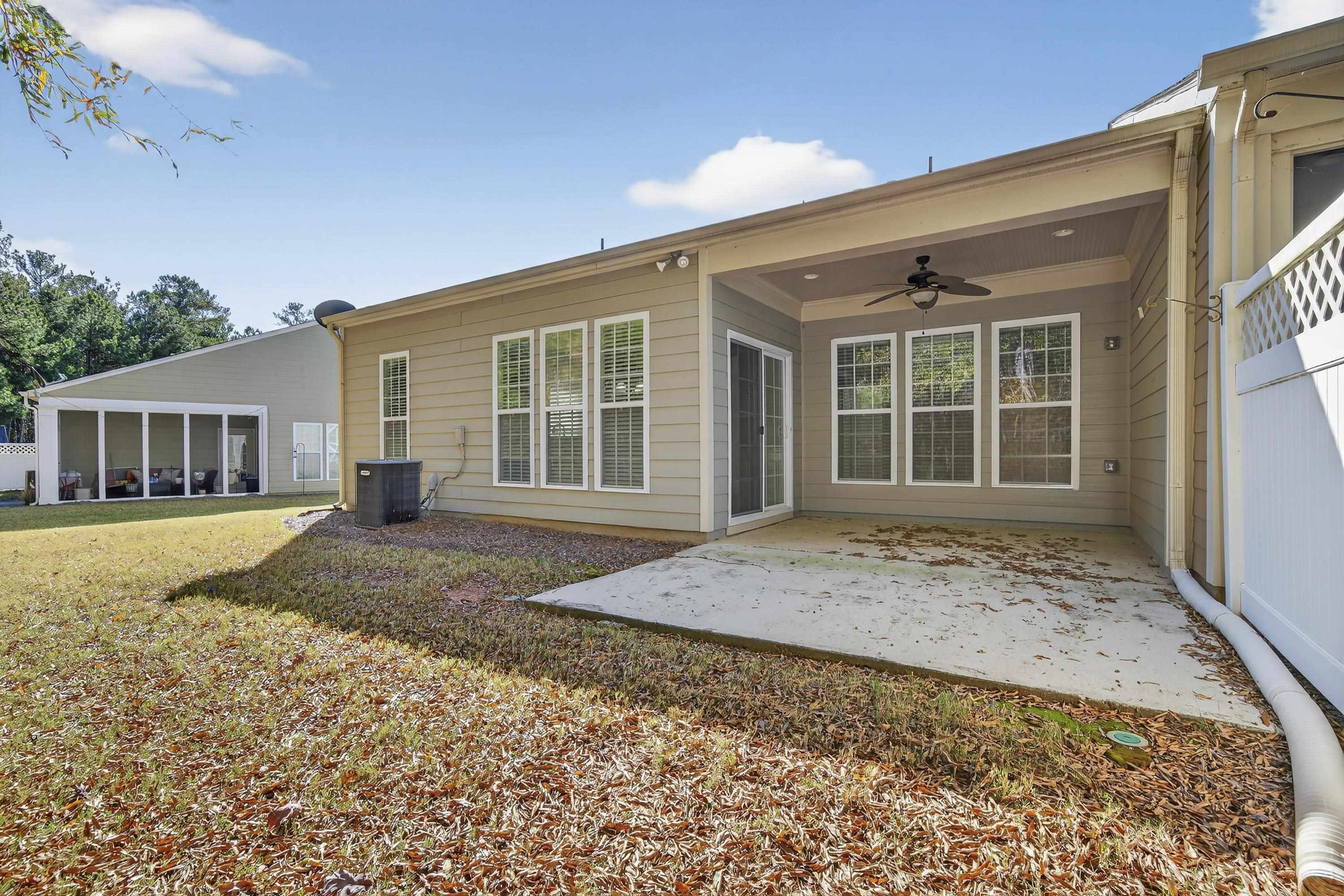 1060 SUMMER HOLLOW ROAD