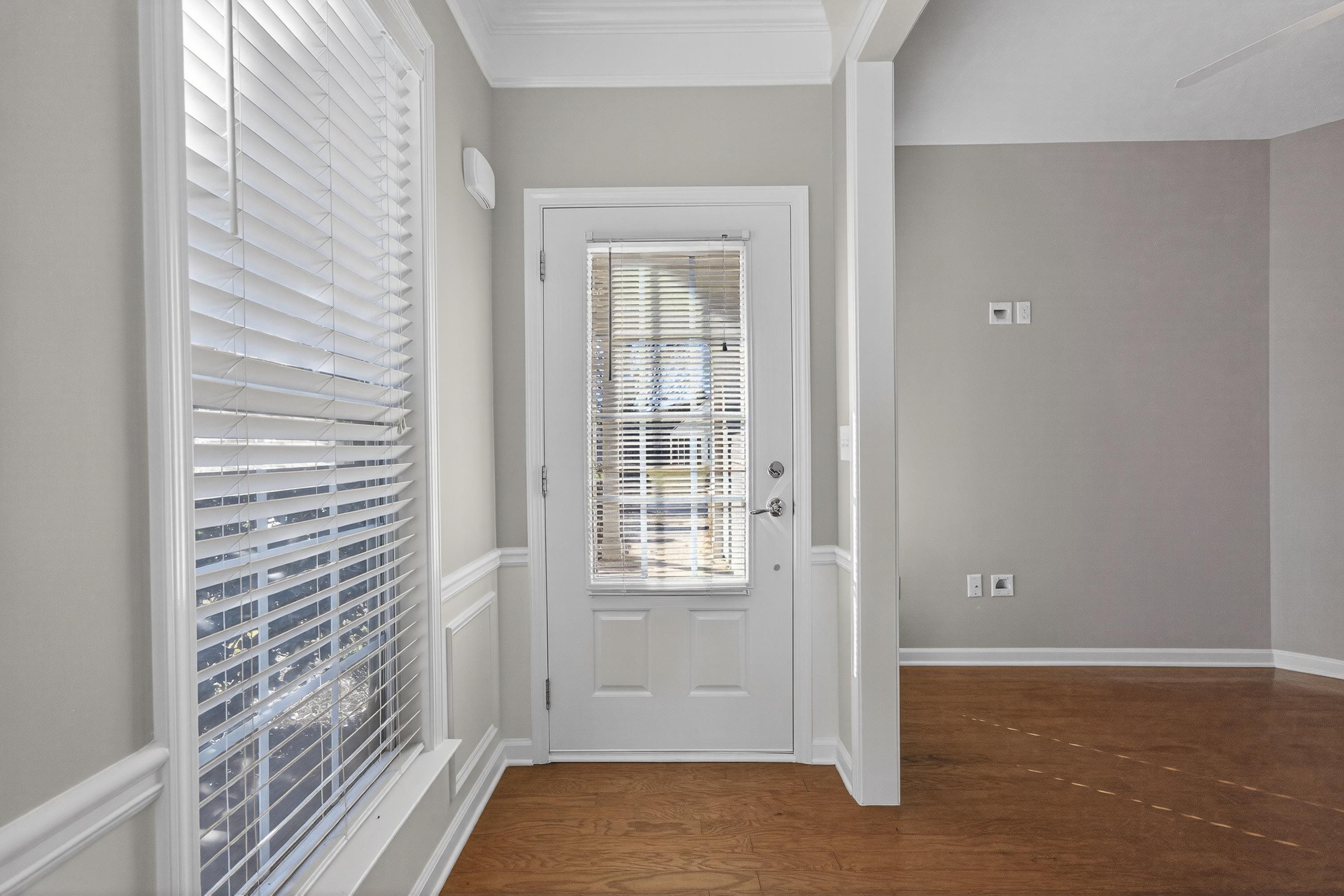 1060 SUMMER HOLLOW ROAD