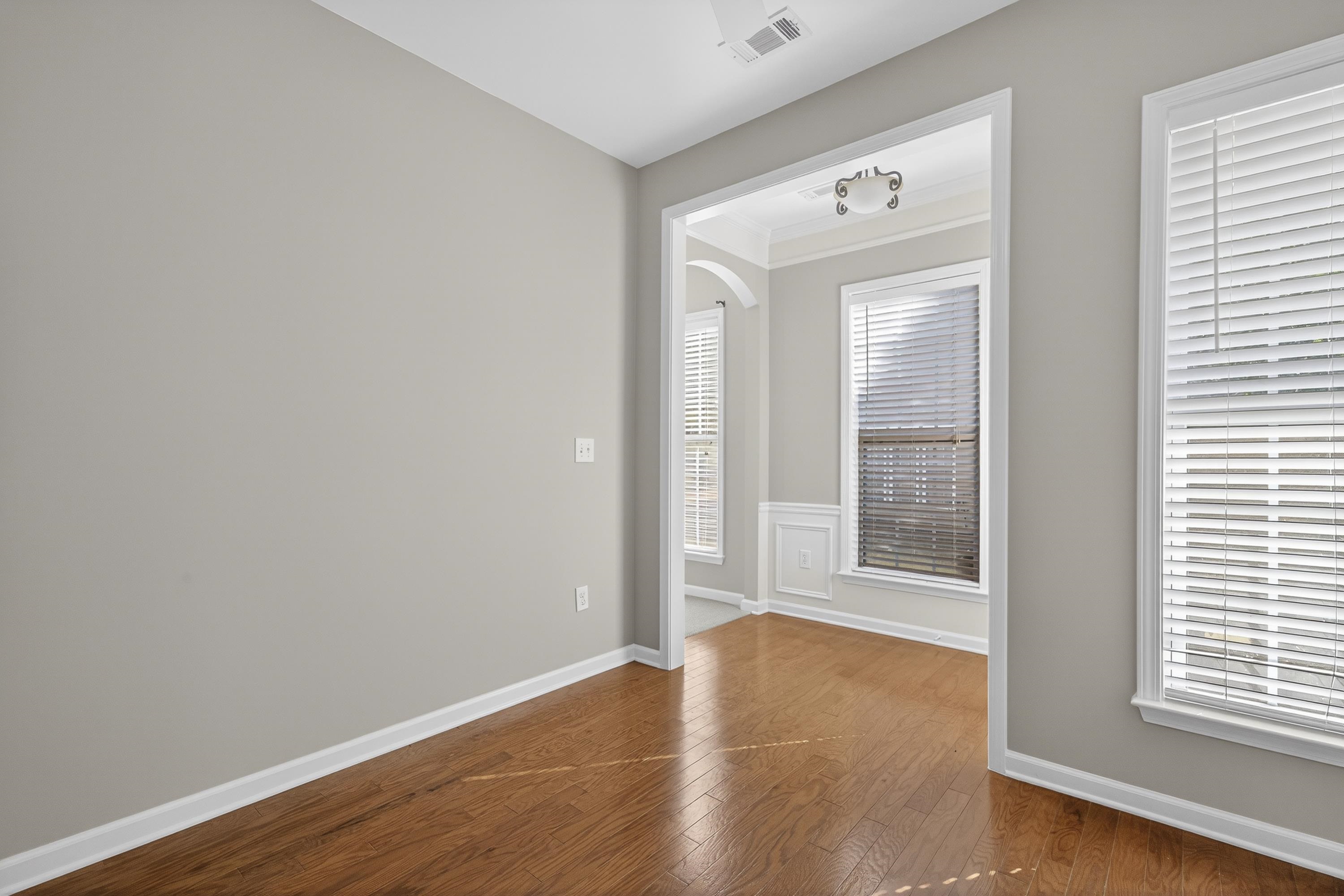 1060 SUMMER HOLLOW ROAD