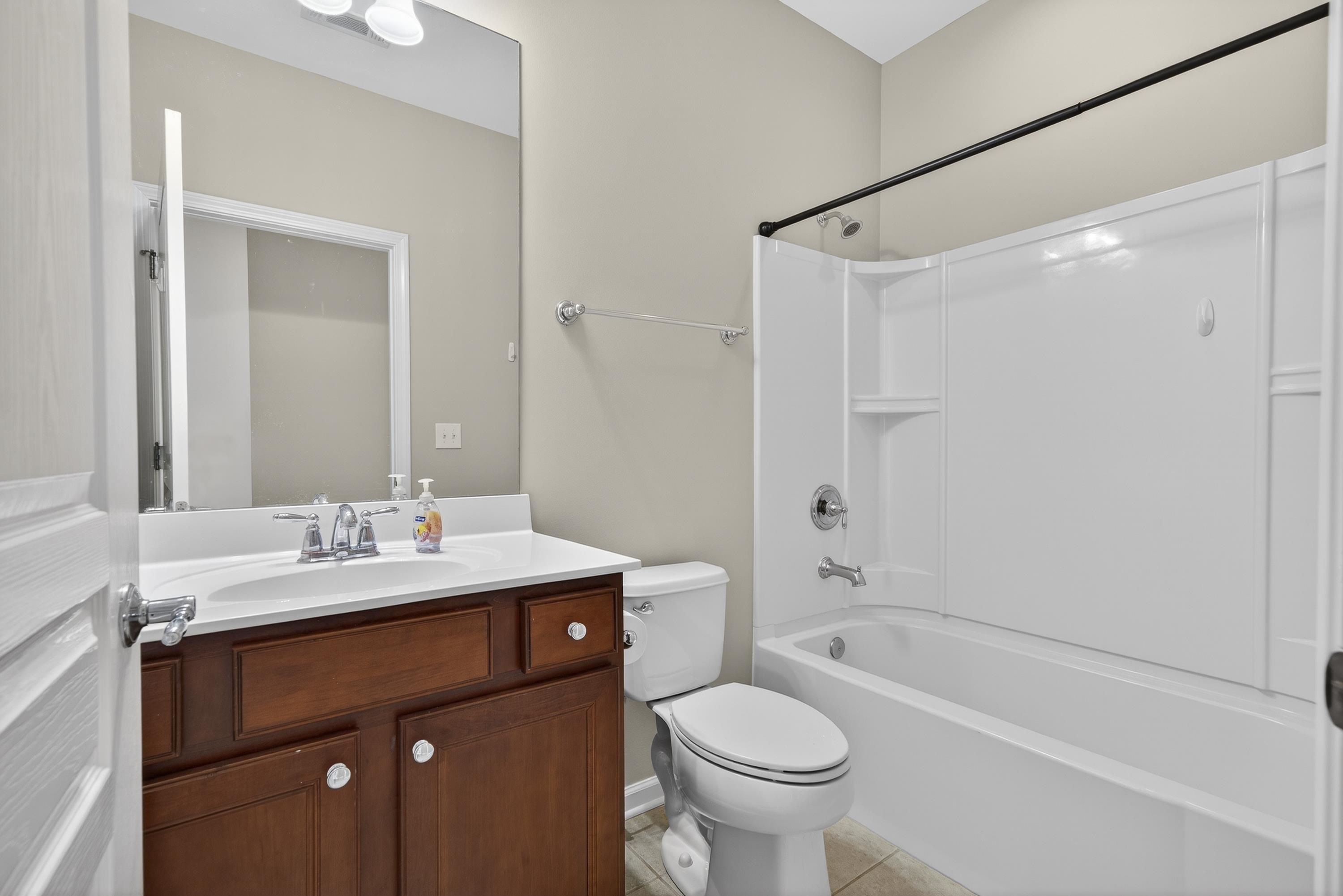 1060 SUMMER HOLLOW ROAD