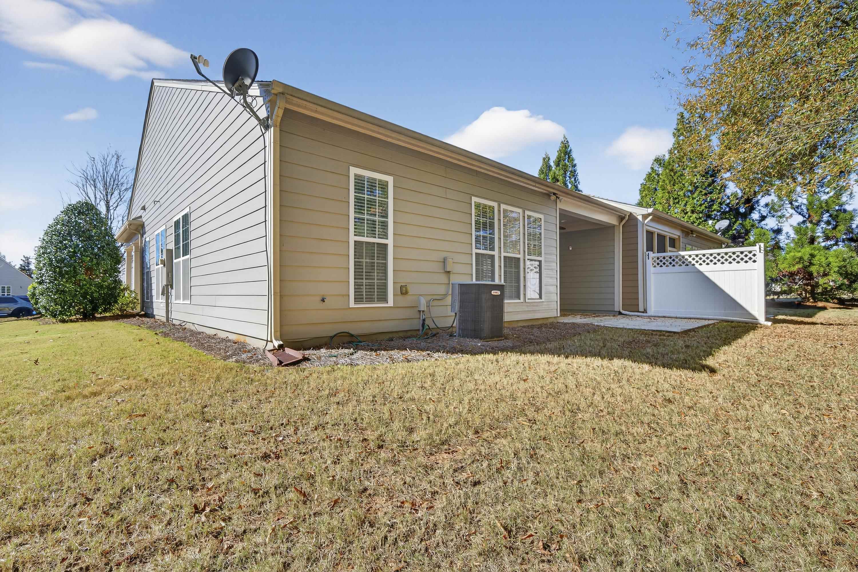 1060 SUMMER HOLLOW ROAD