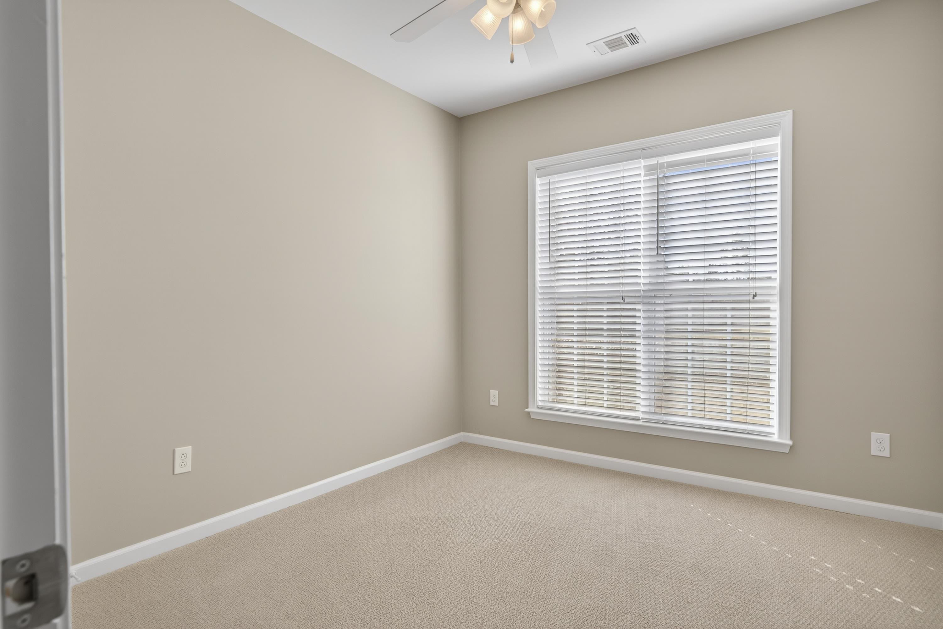 1060 SUMMER HOLLOW ROAD