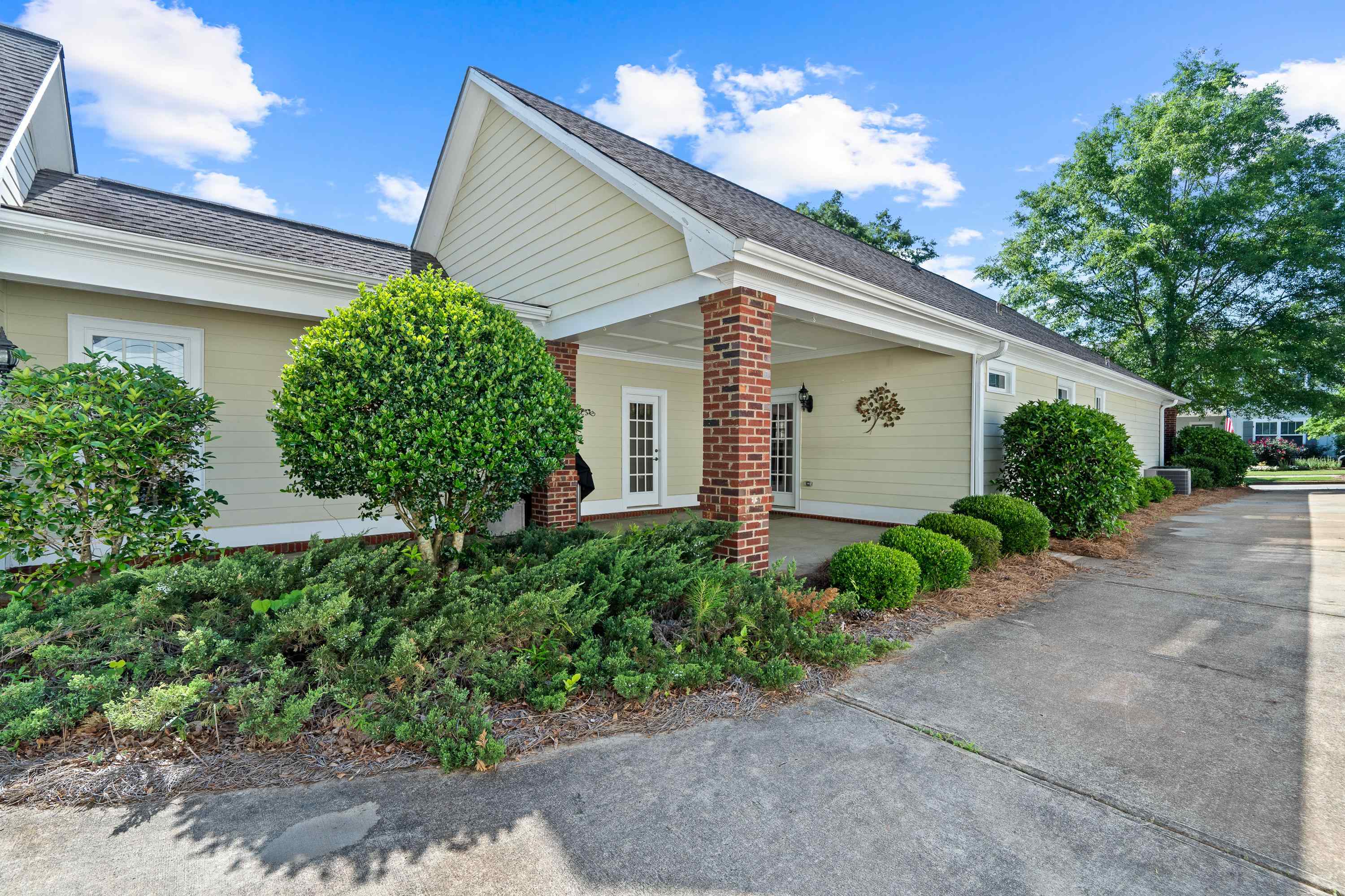 1531 CARRIAGE RIDGE DRIVE