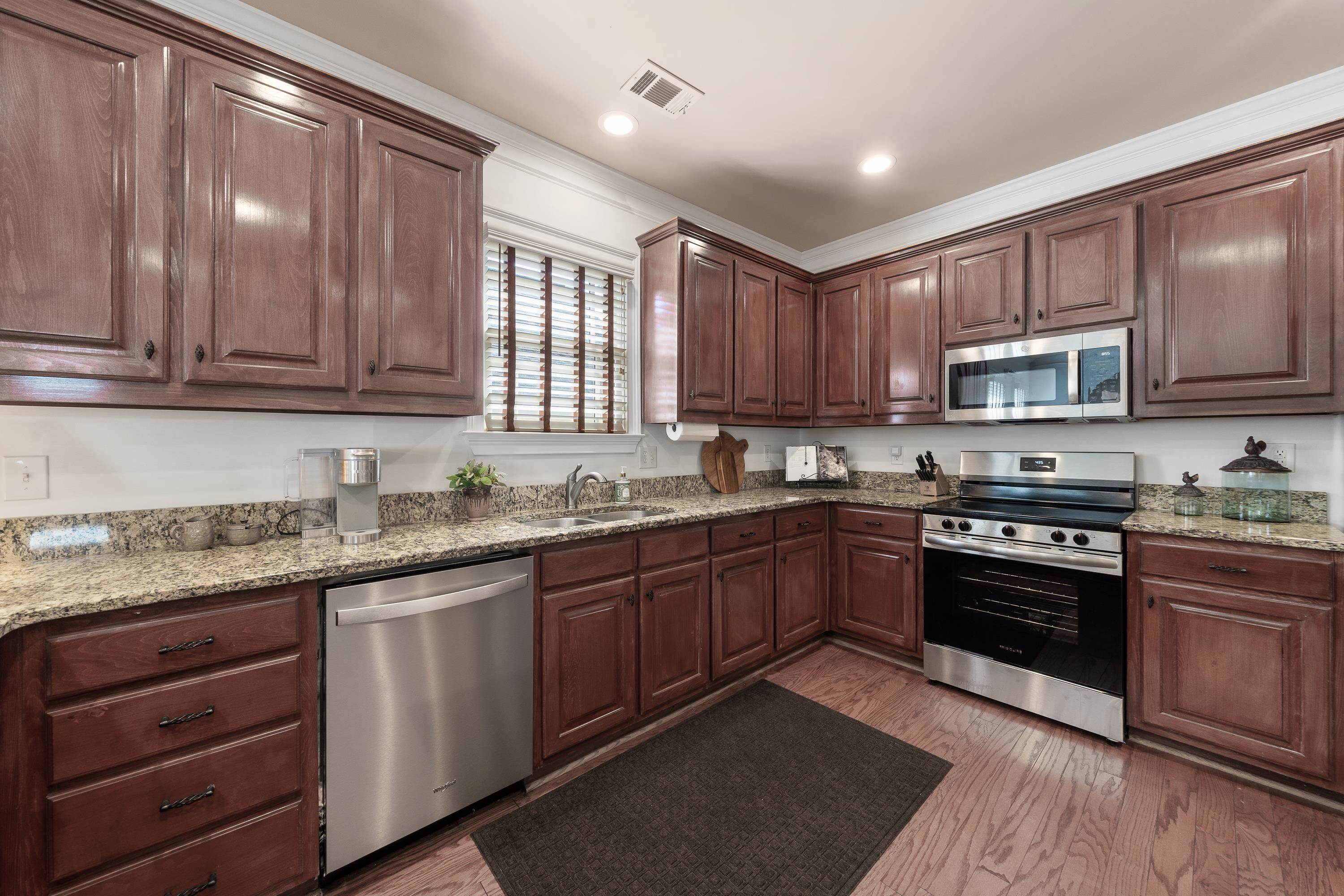 1531 CARRIAGE RIDGE DRIVE