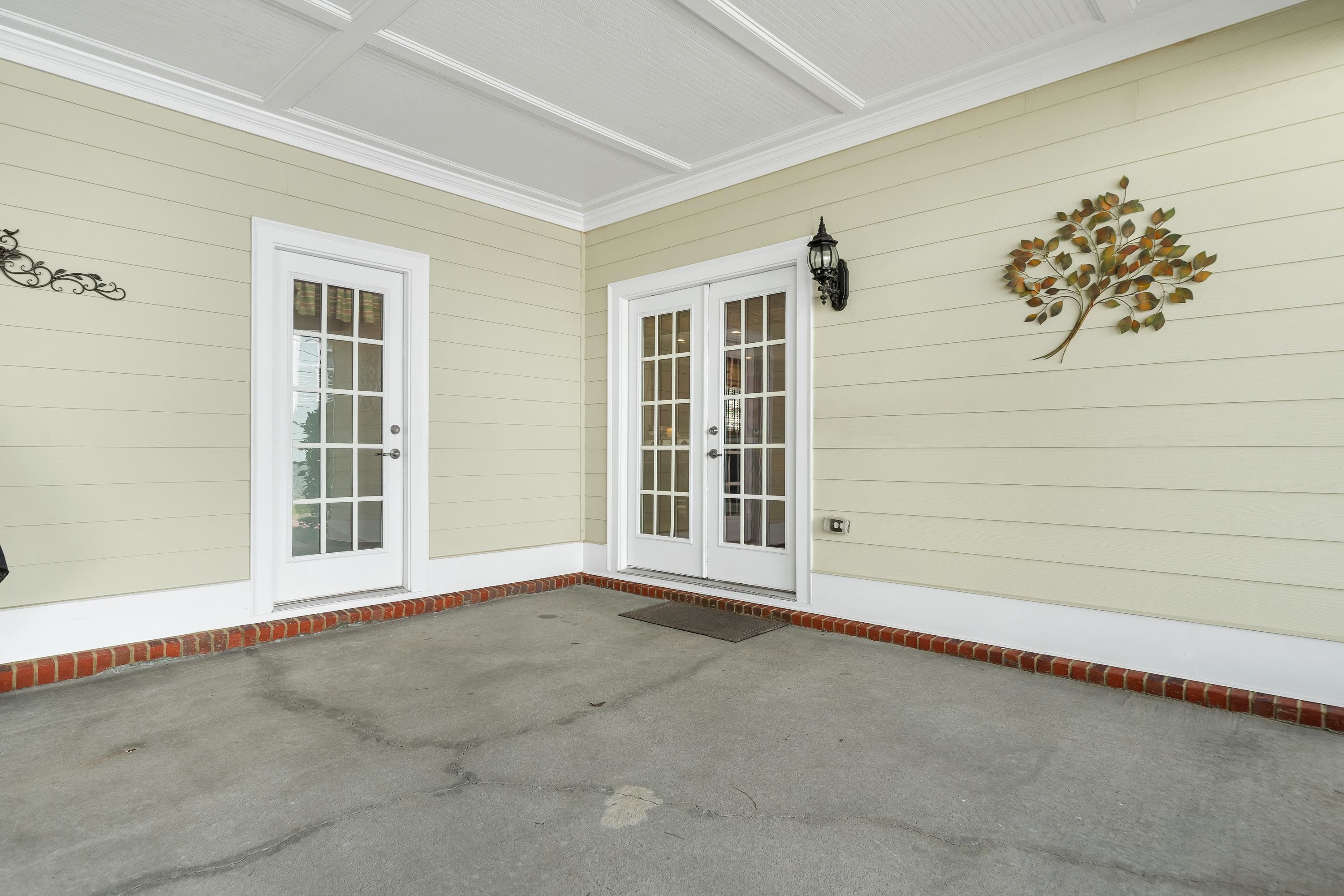 1531 CARRIAGE RIDGE DRIVE