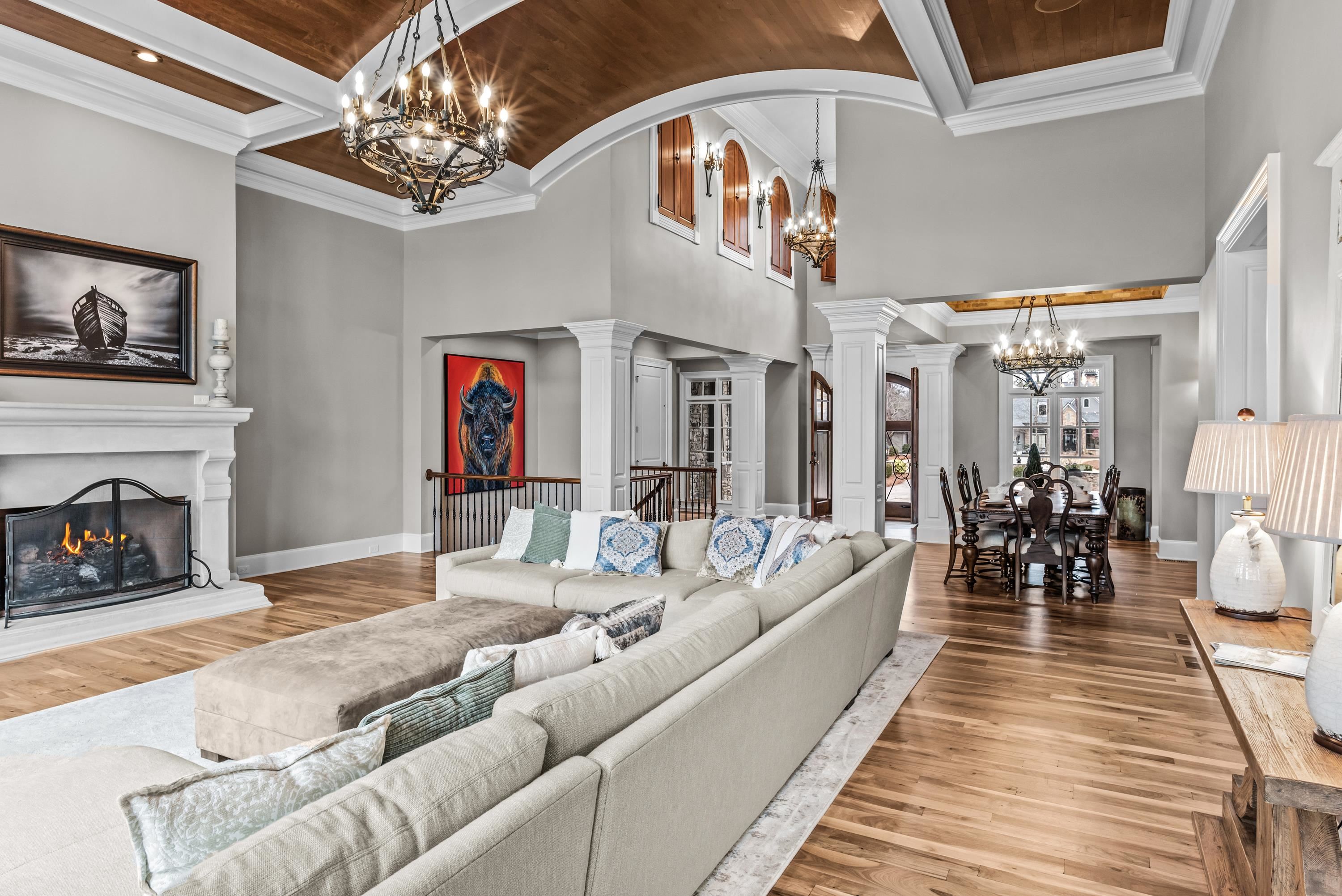 1251 LAKE CLUB DRIVE