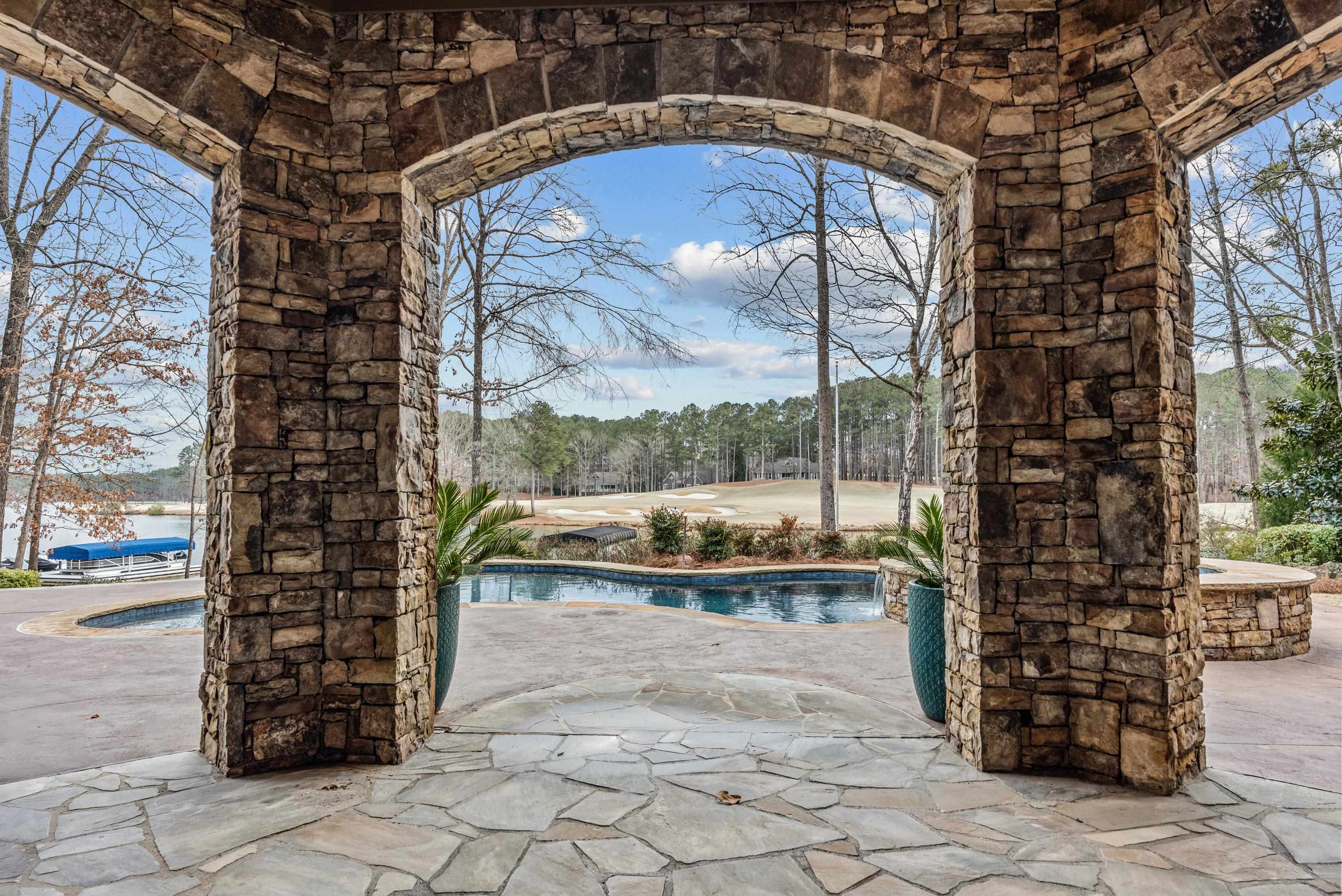 1251 LAKE CLUB DRIVE