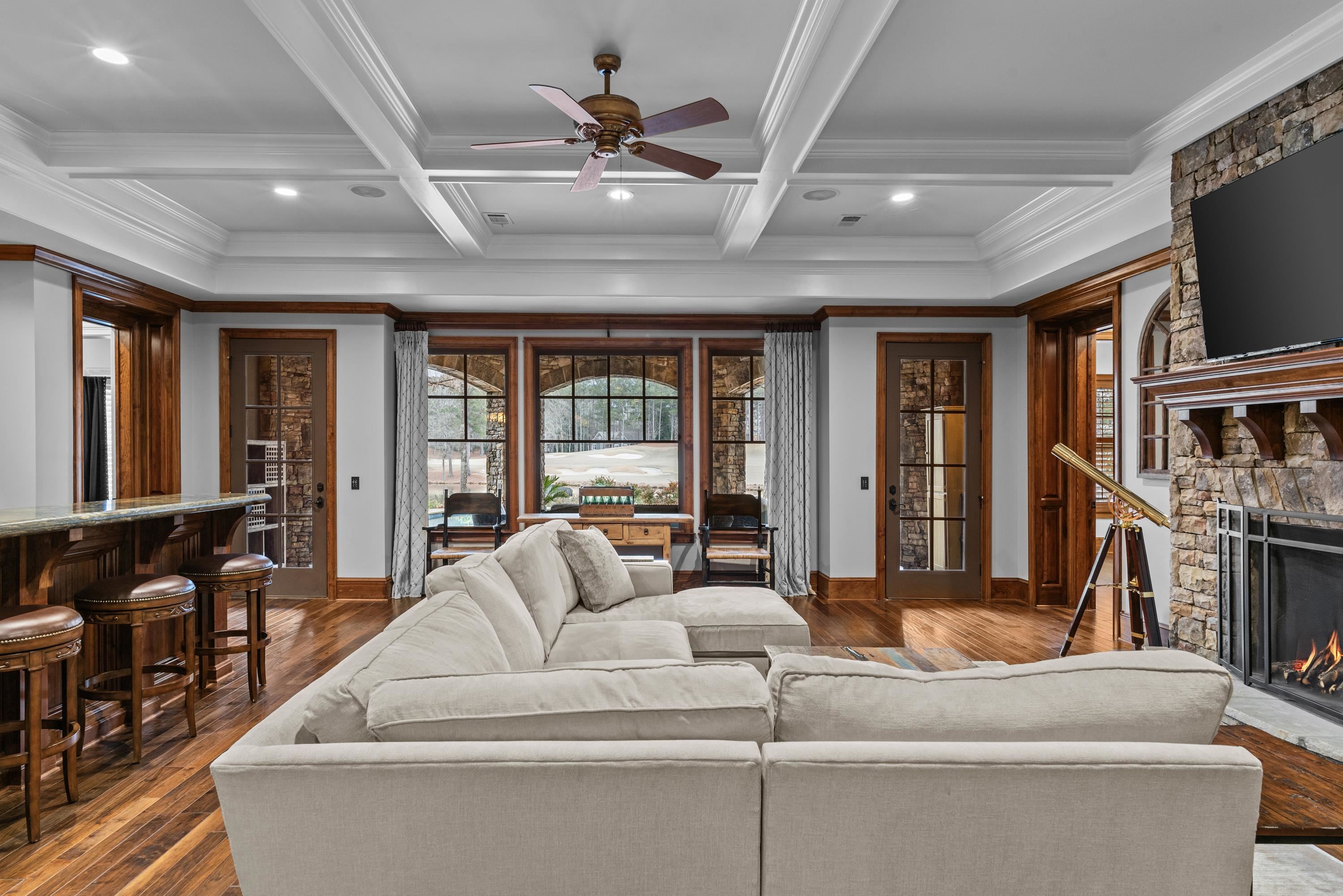 1251 LAKE CLUB DRIVE