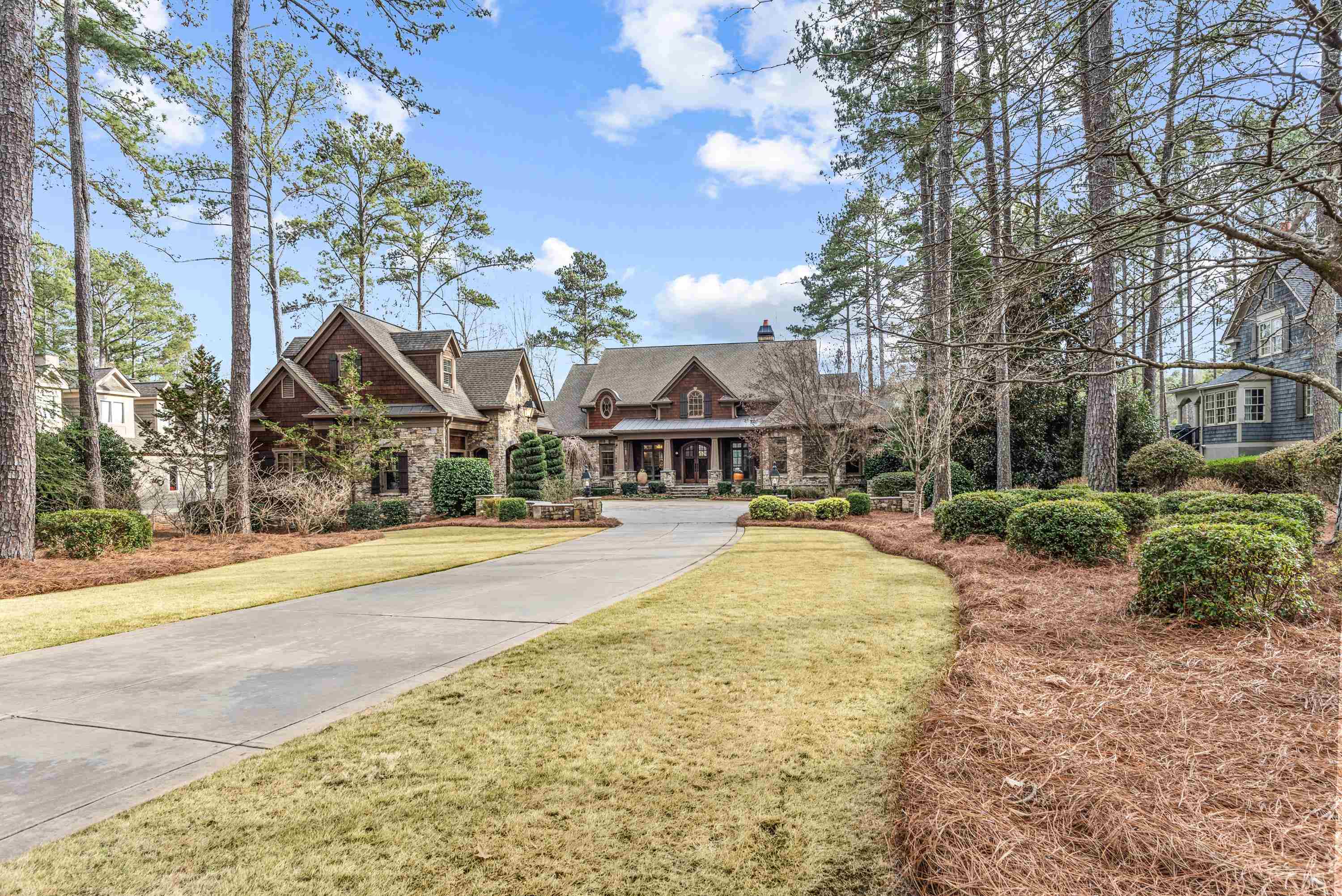 1251 LAKE CLUB DRIVE