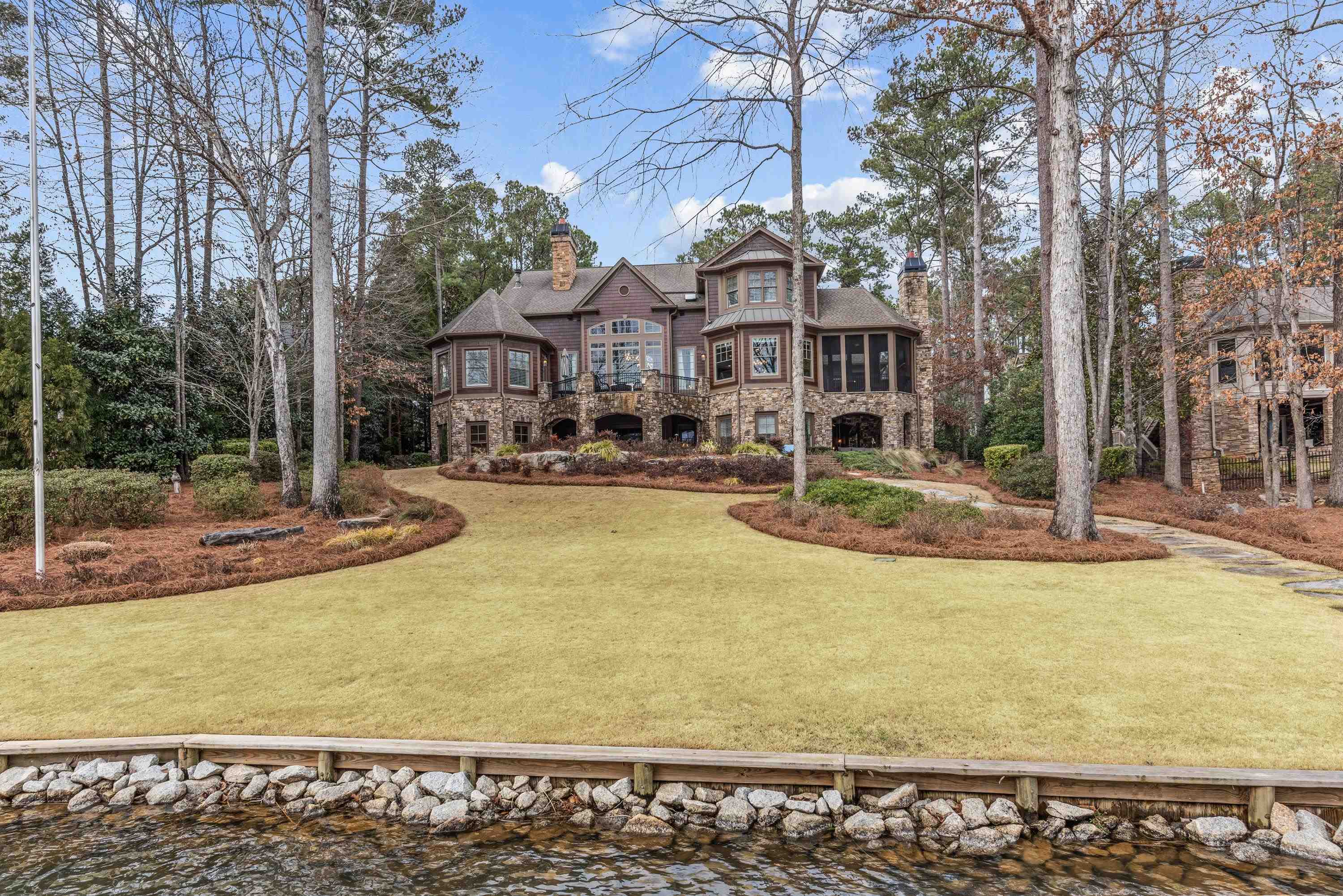 1251 LAKE CLUB DRIVE