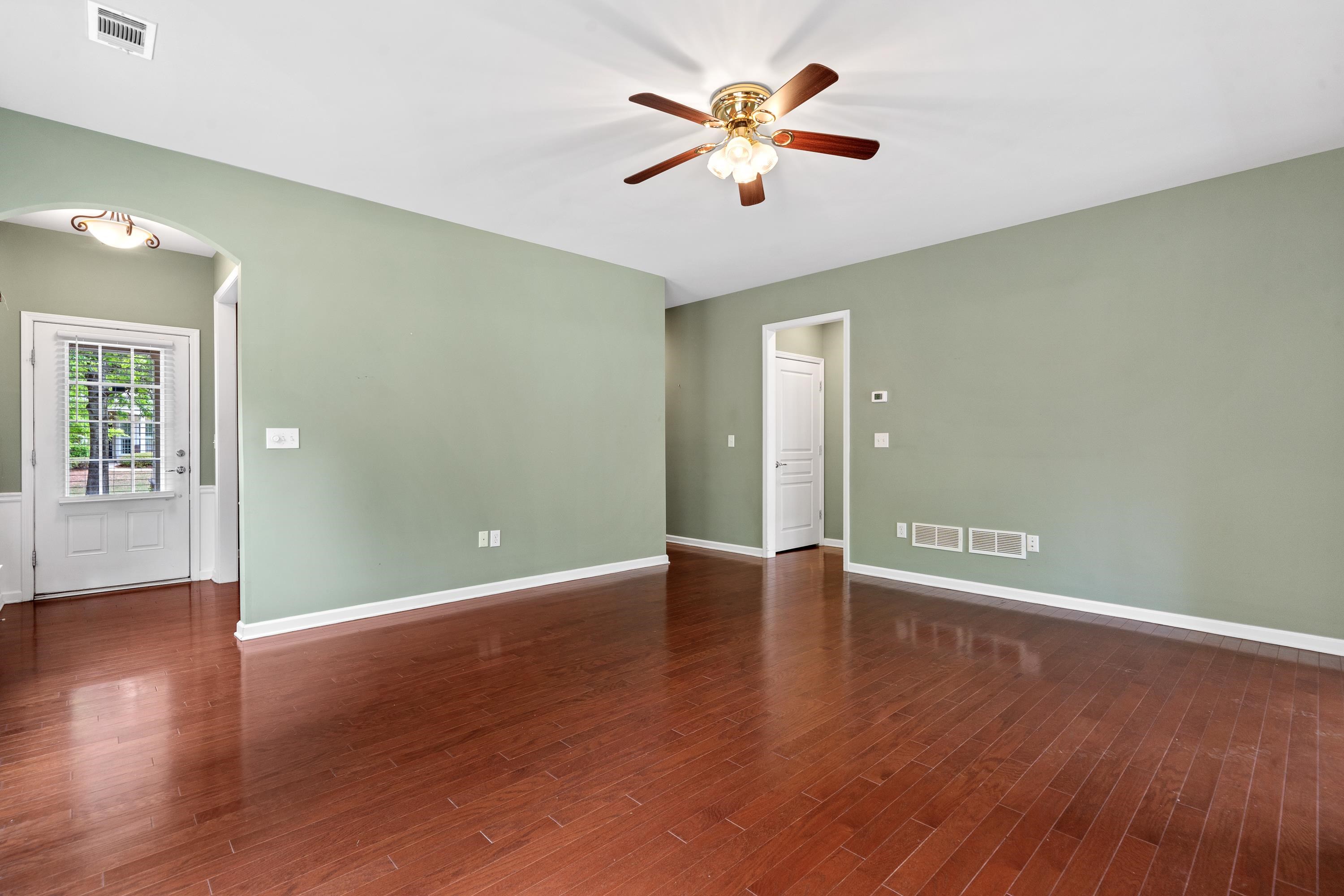 1370 SUMMER HOLLOW ROAD