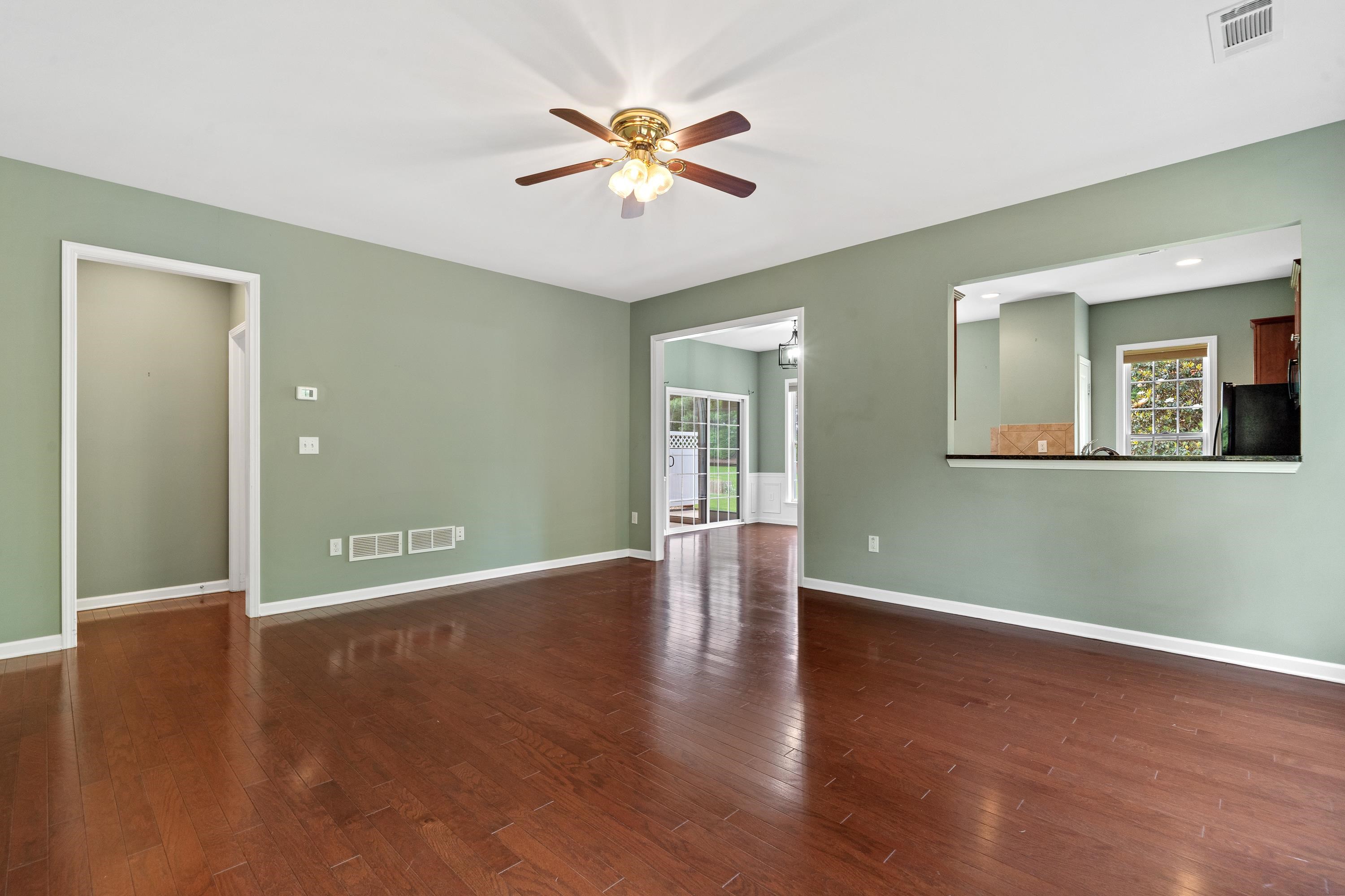 1370 SUMMER HOLLOW ROAD