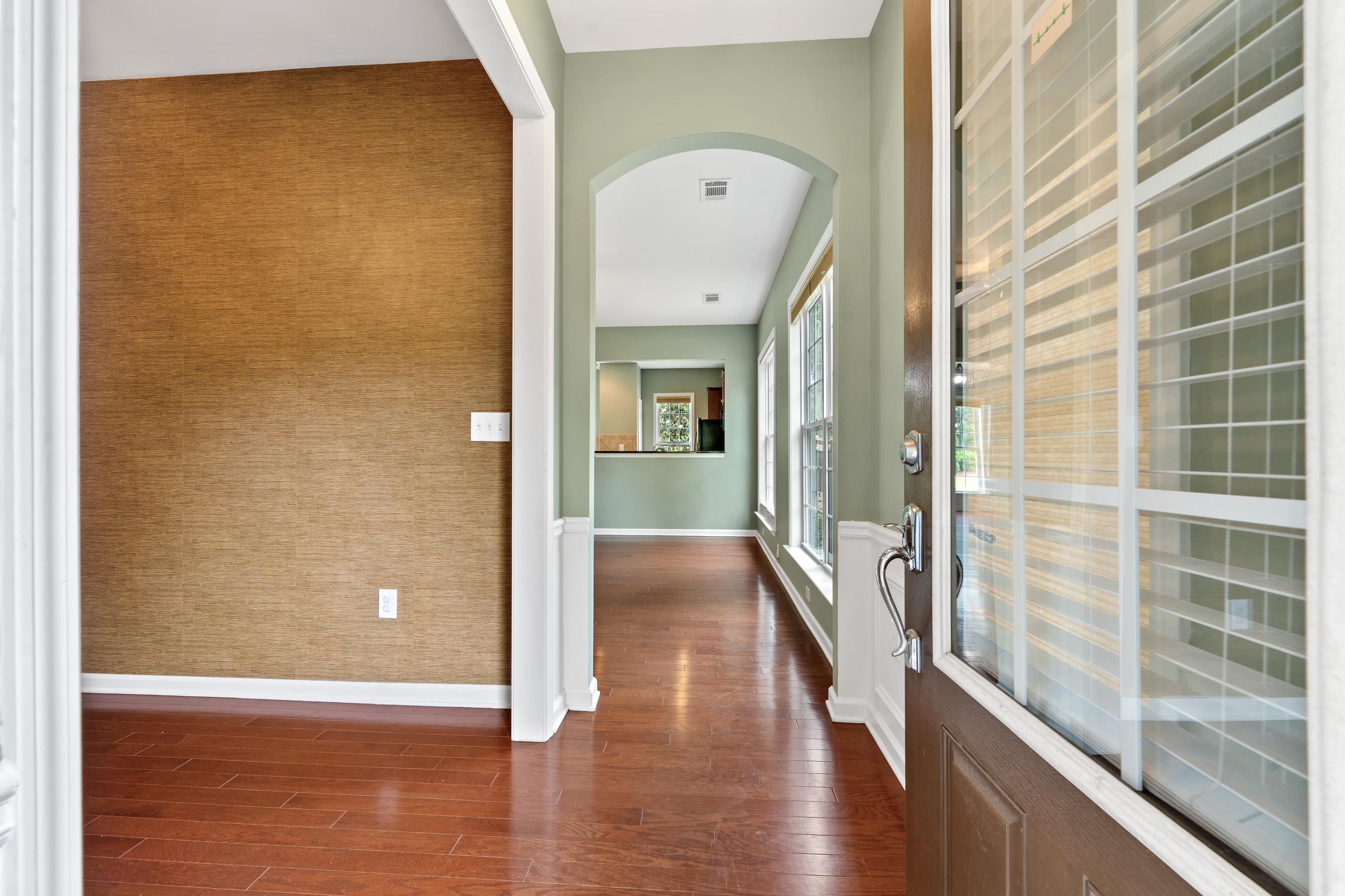 1370 SUMMER HOLLOW ROAD