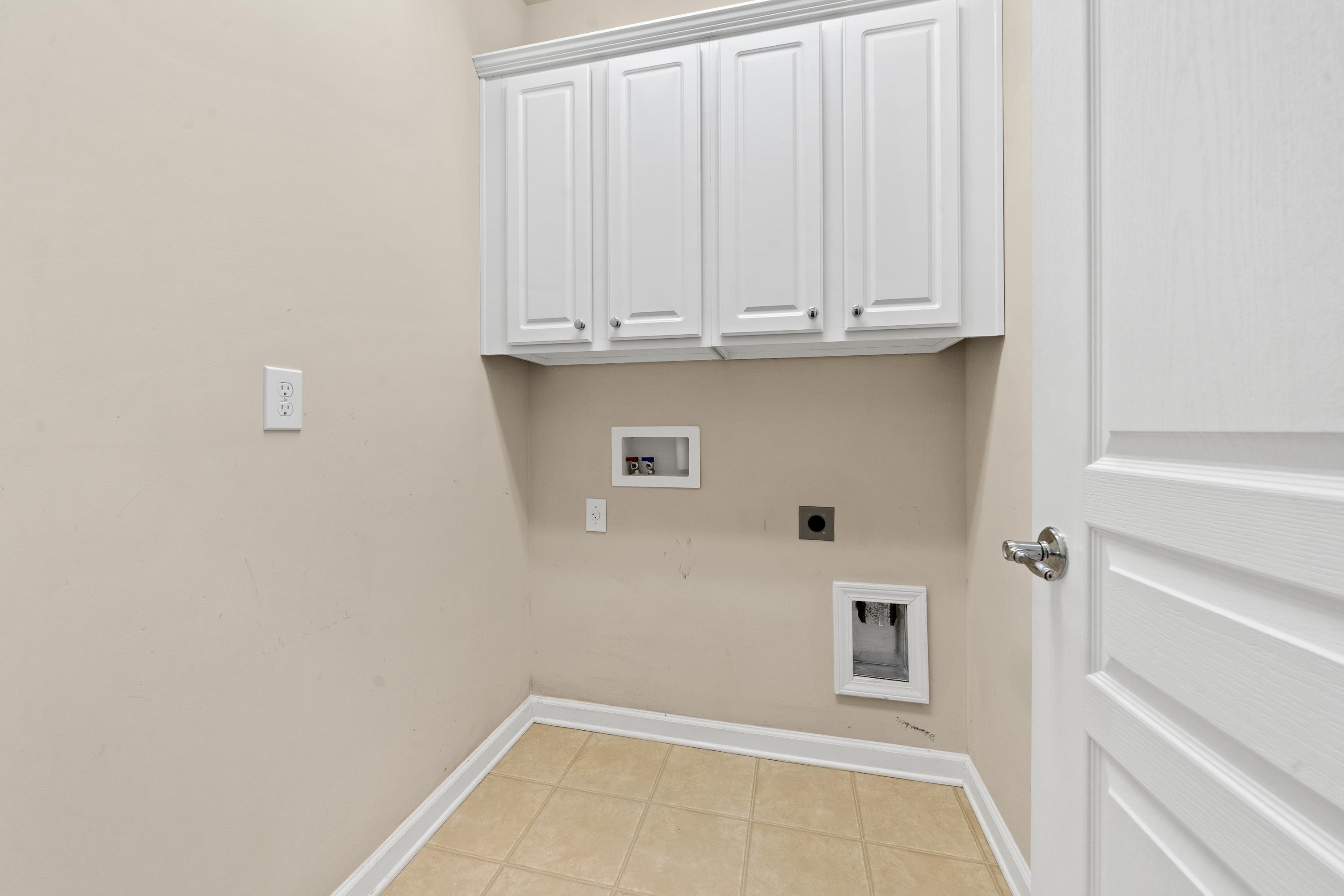 1370 SUMMER HOLLOW ROAD