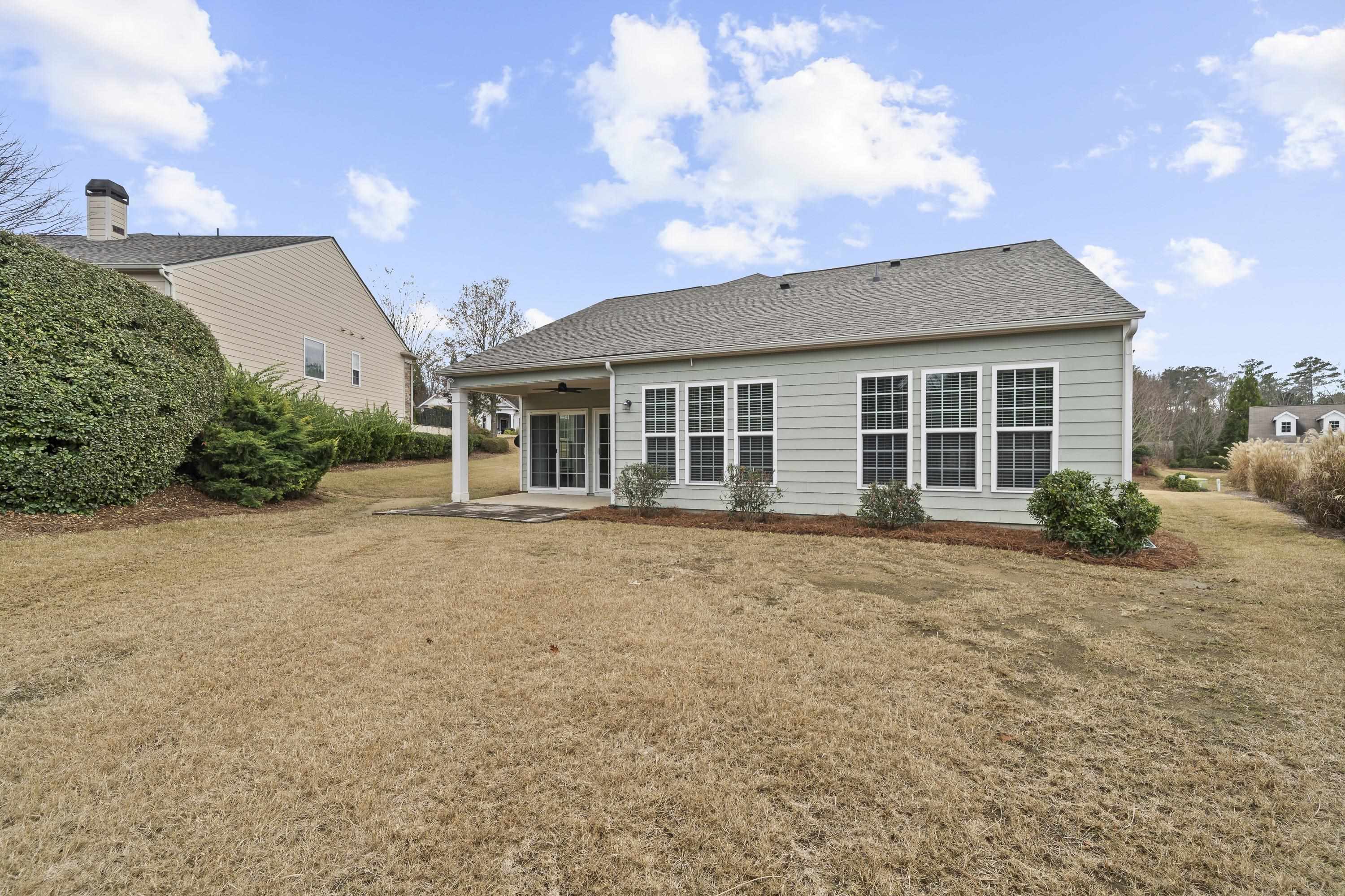 1040 CREEKWOOD PLACE