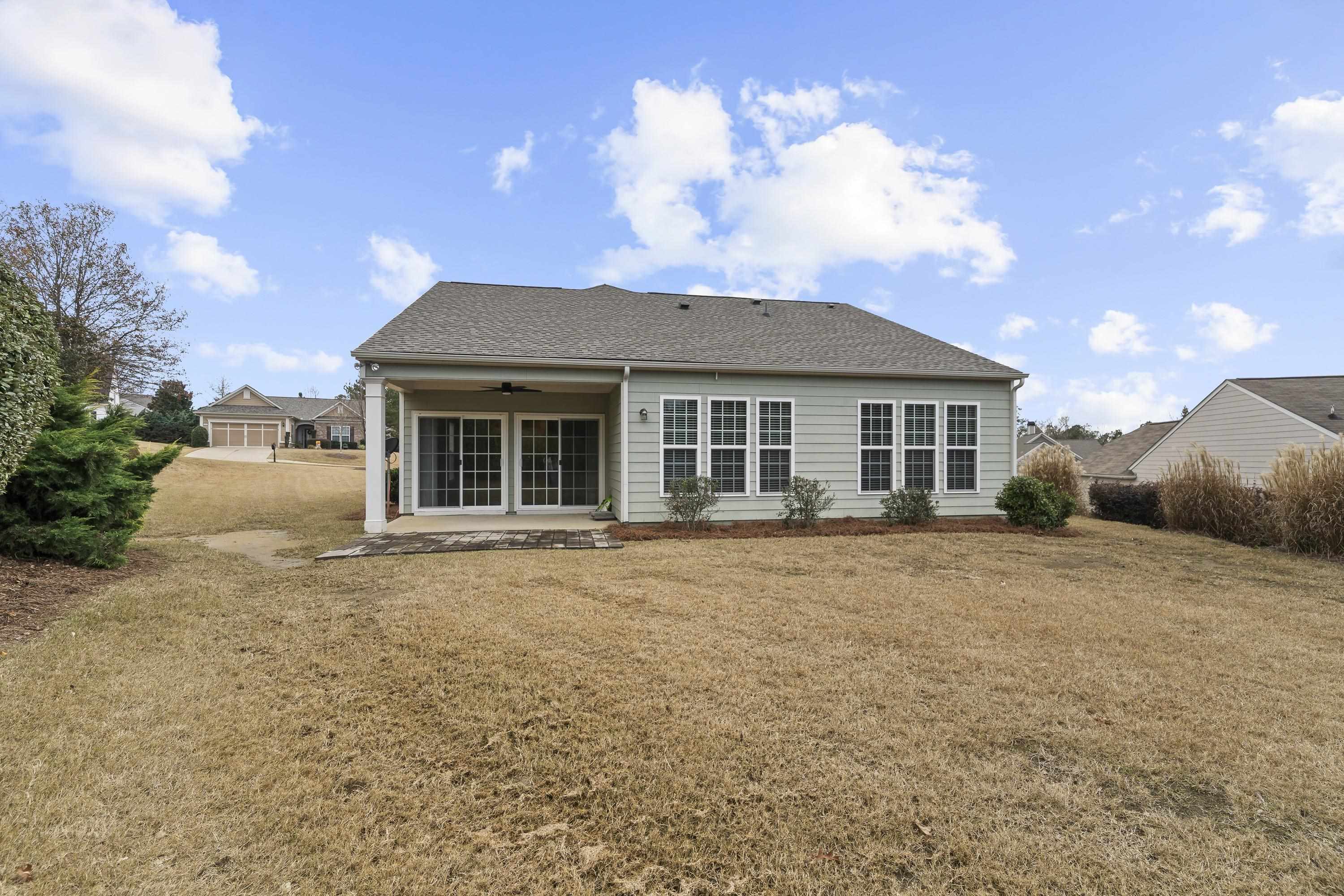 1040 CREEKWOOD PLACE