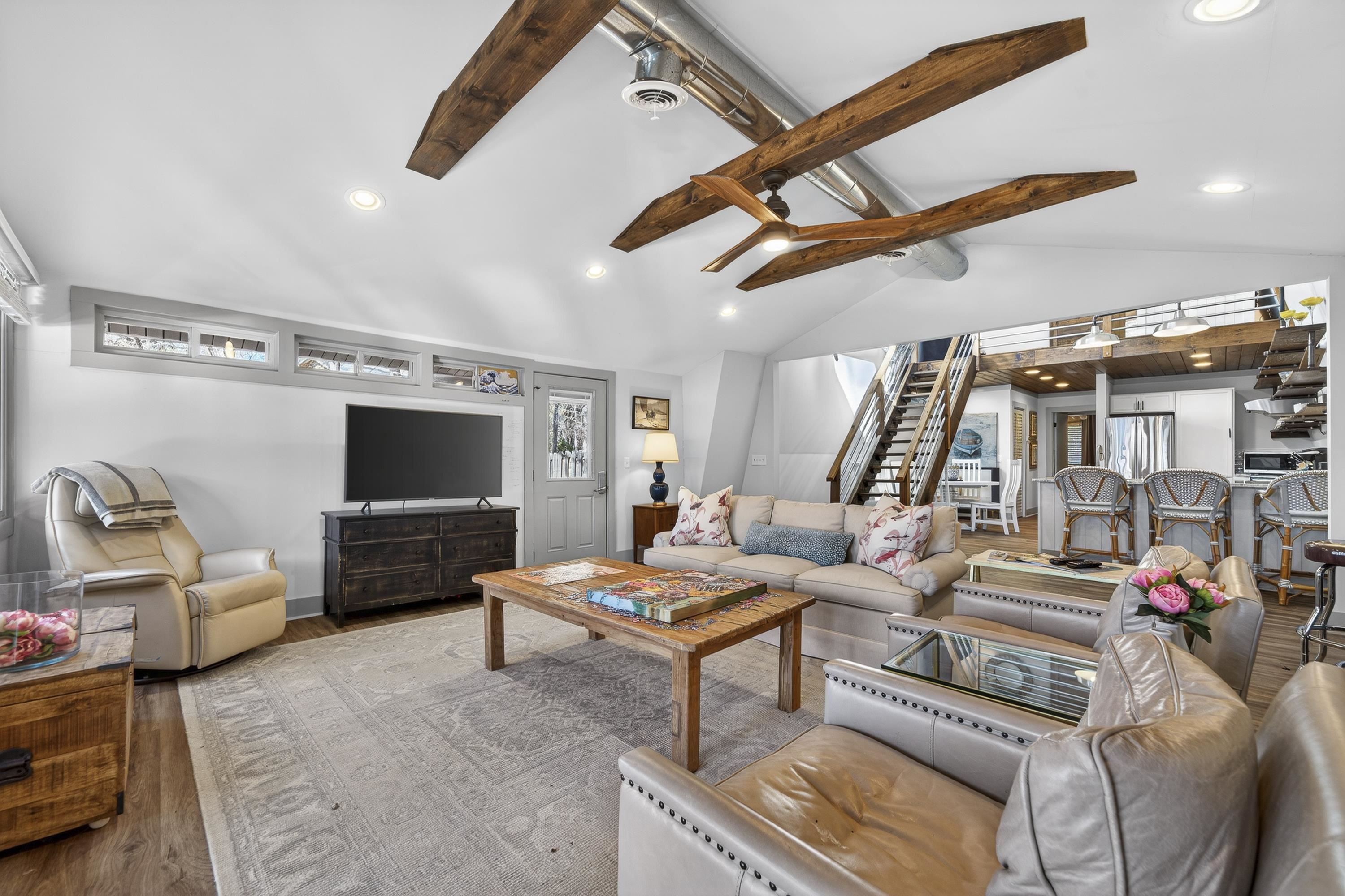 1000 TREE-A-COON PLACE